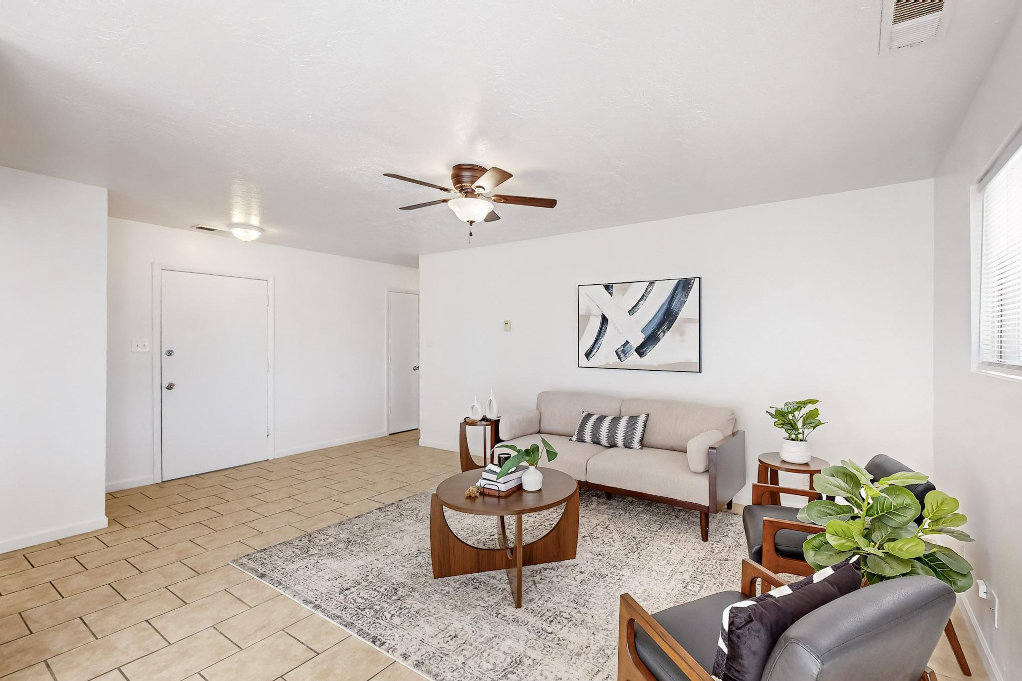 303 SANTA ELENA Road SE