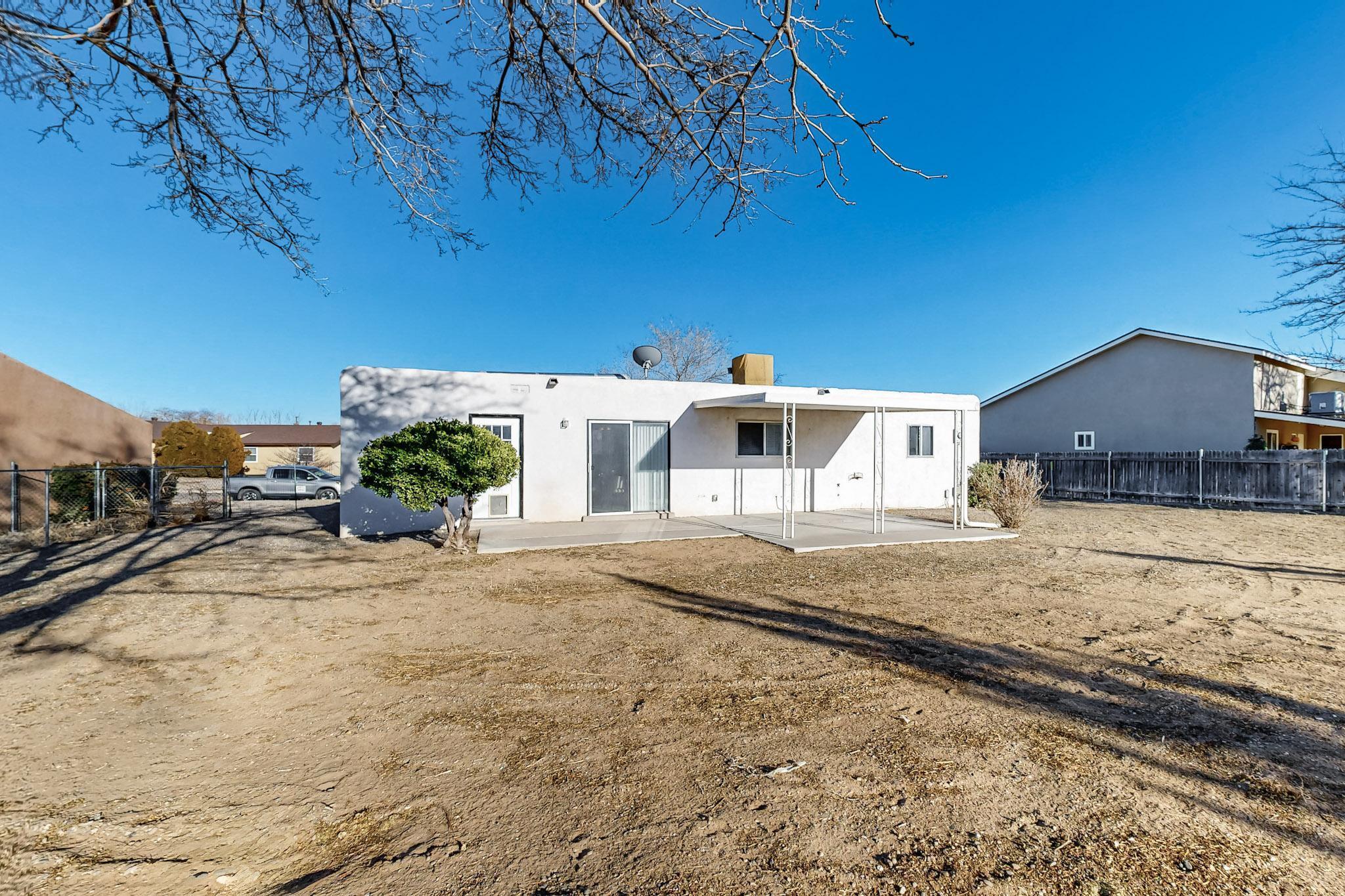 303 SANTA ELENA Road SE