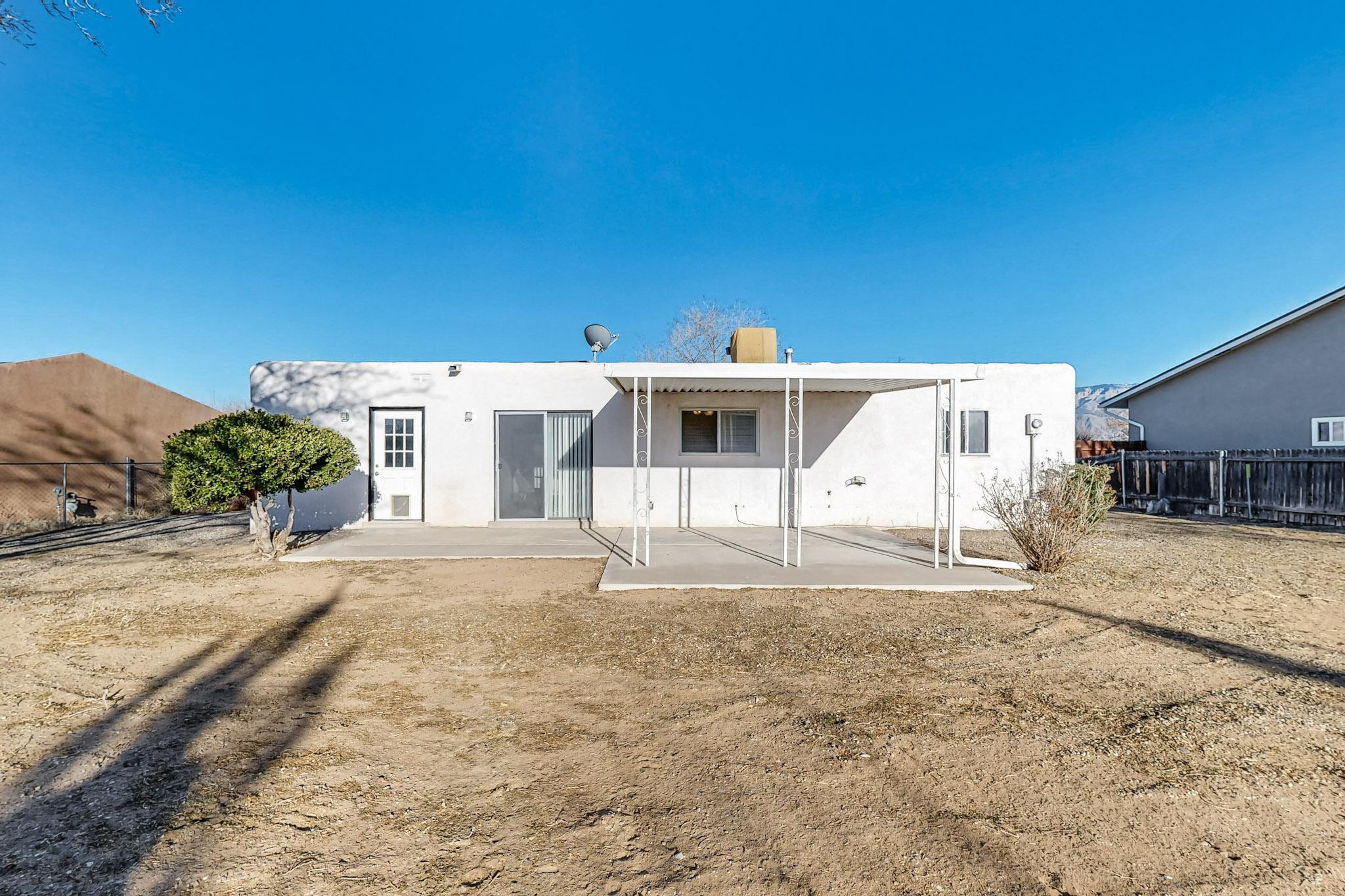 303 SANTA ELENA Road SE