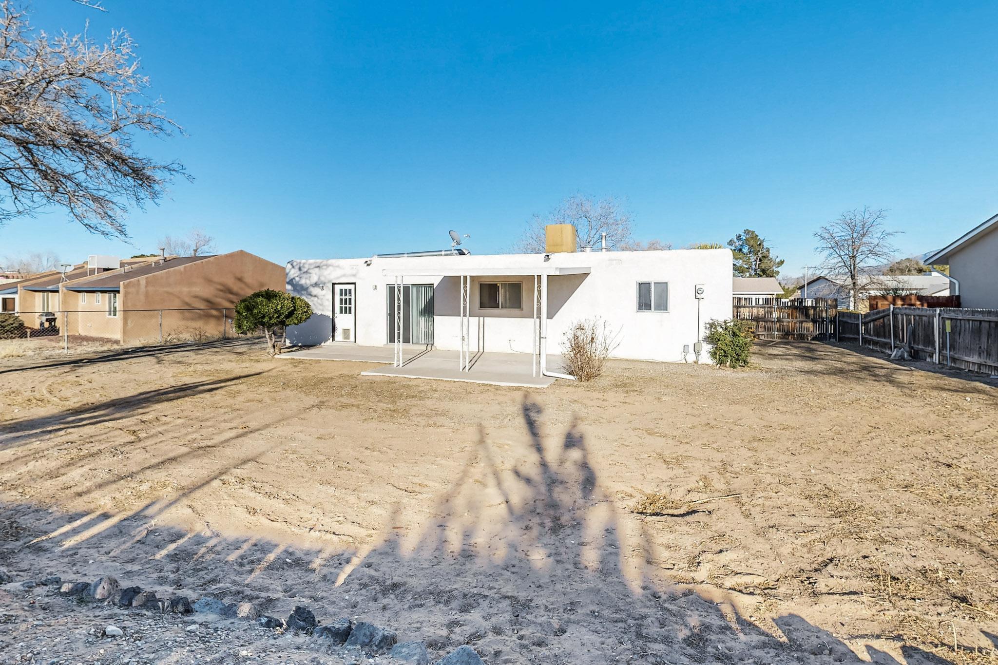 303 SANTA ELENA Road SE