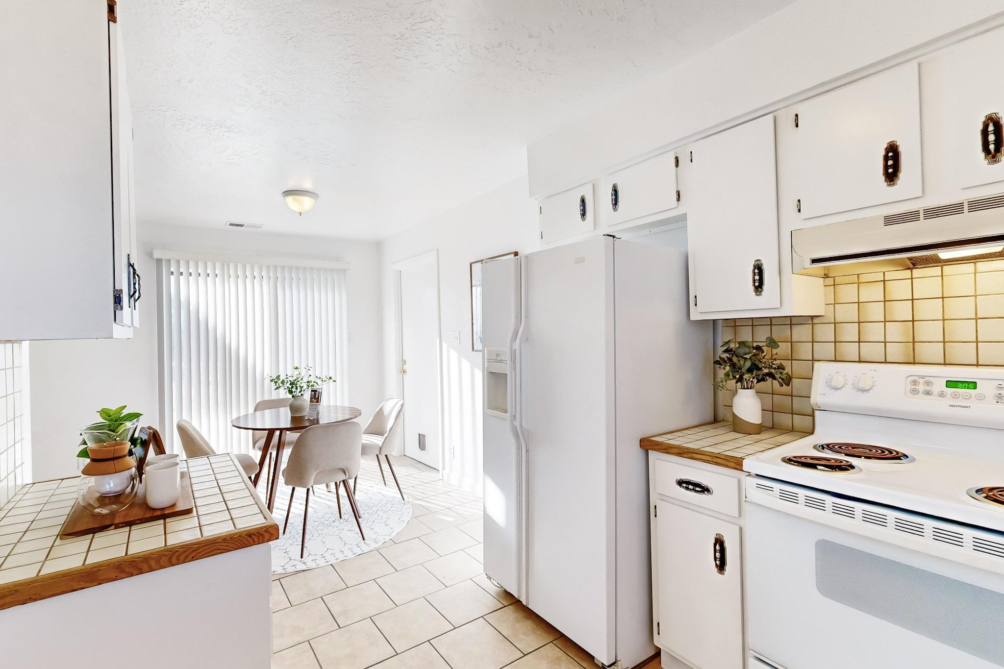 303 SANTA ELENA Road SE