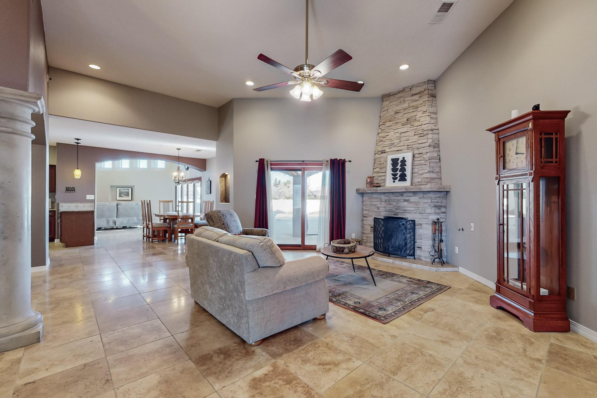 3932 BAY HILL Loop SE
