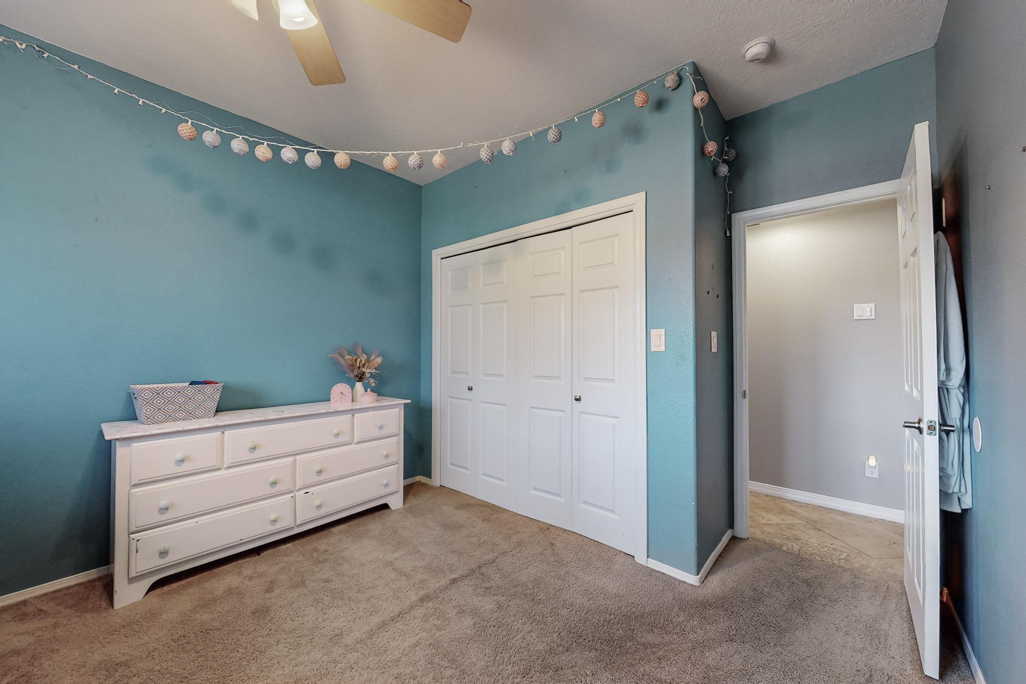 3932 BAY HILL Loop SE