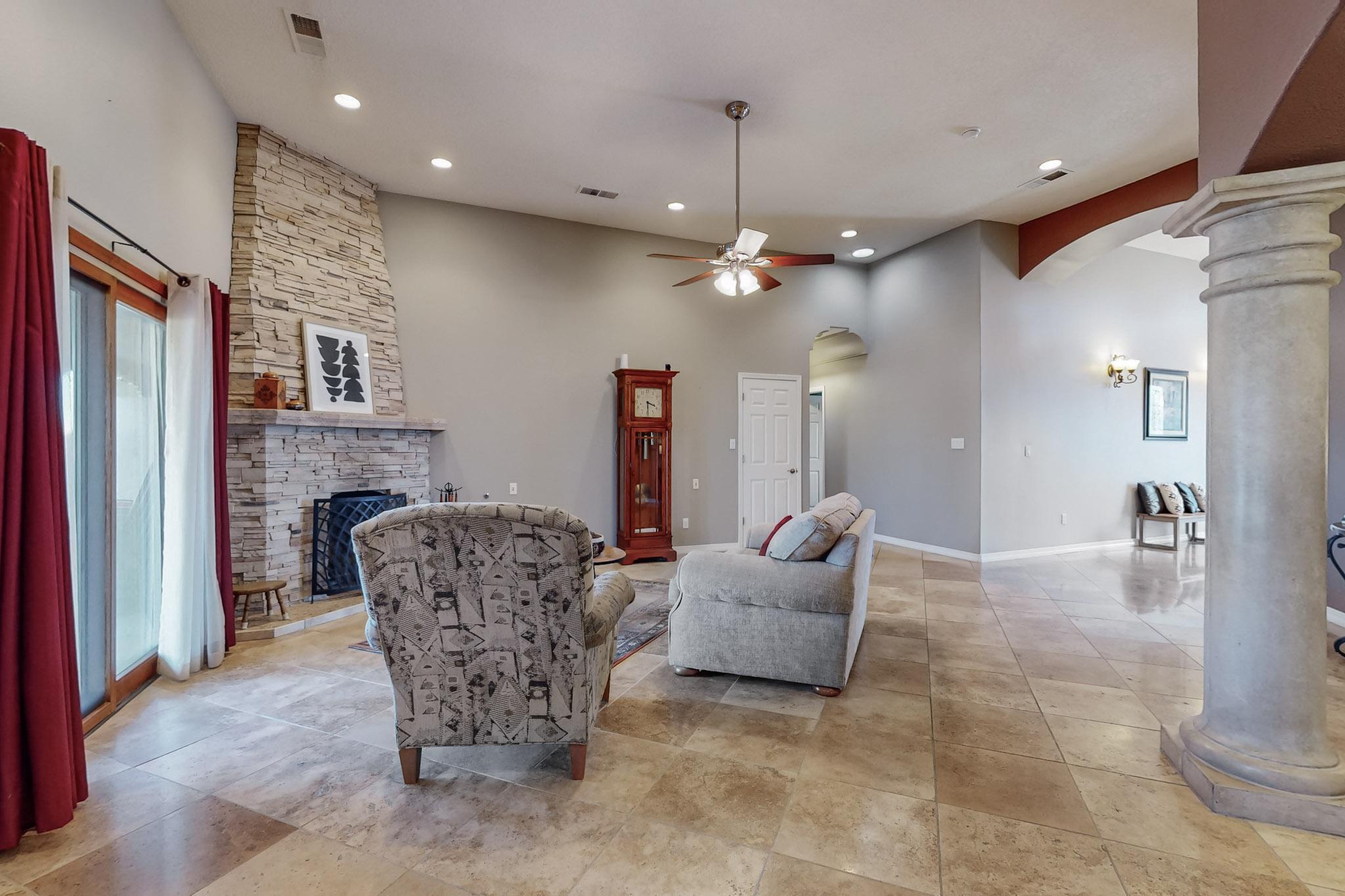3932 BAY HILL Loop SE