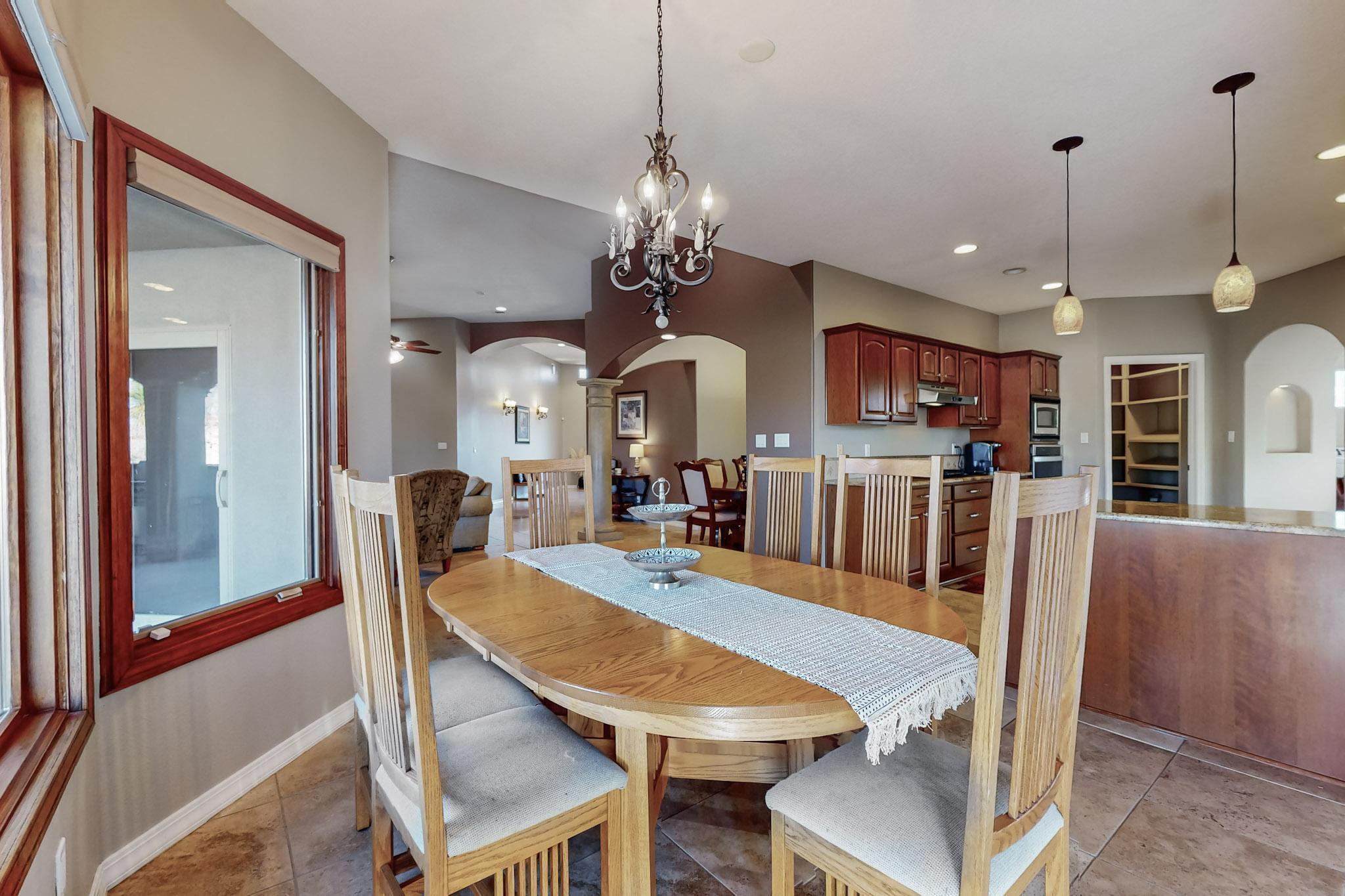 3932 BAY HILL Loop SE