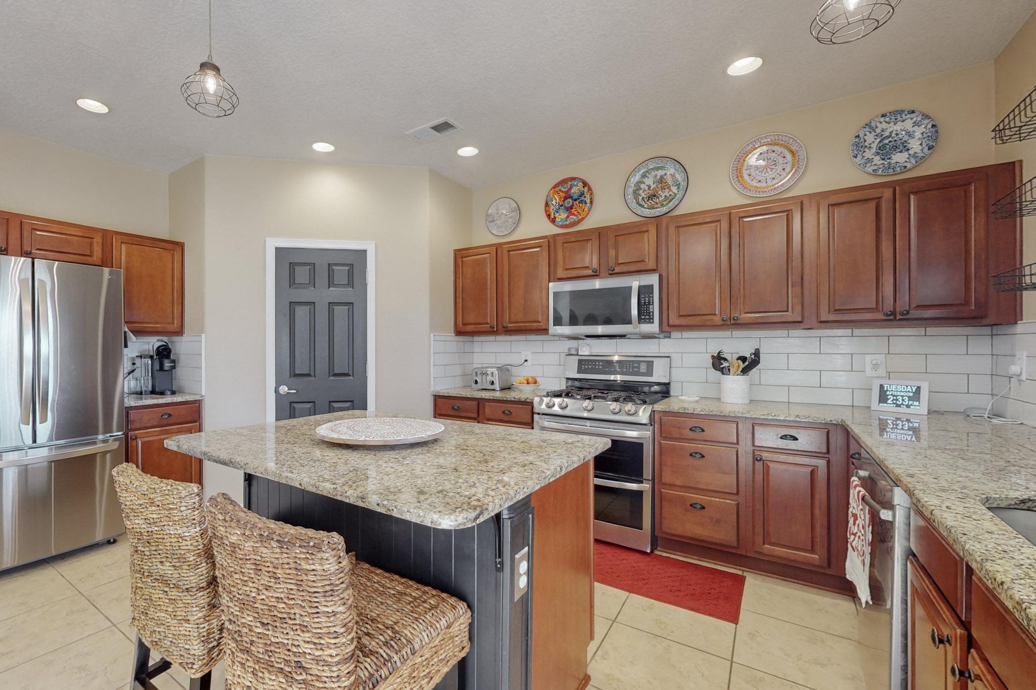 1001 FESTIVAL Court NW