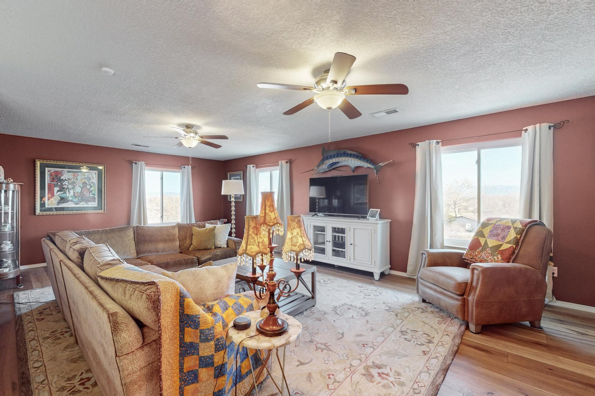 1001 FESTIVAL Court NW