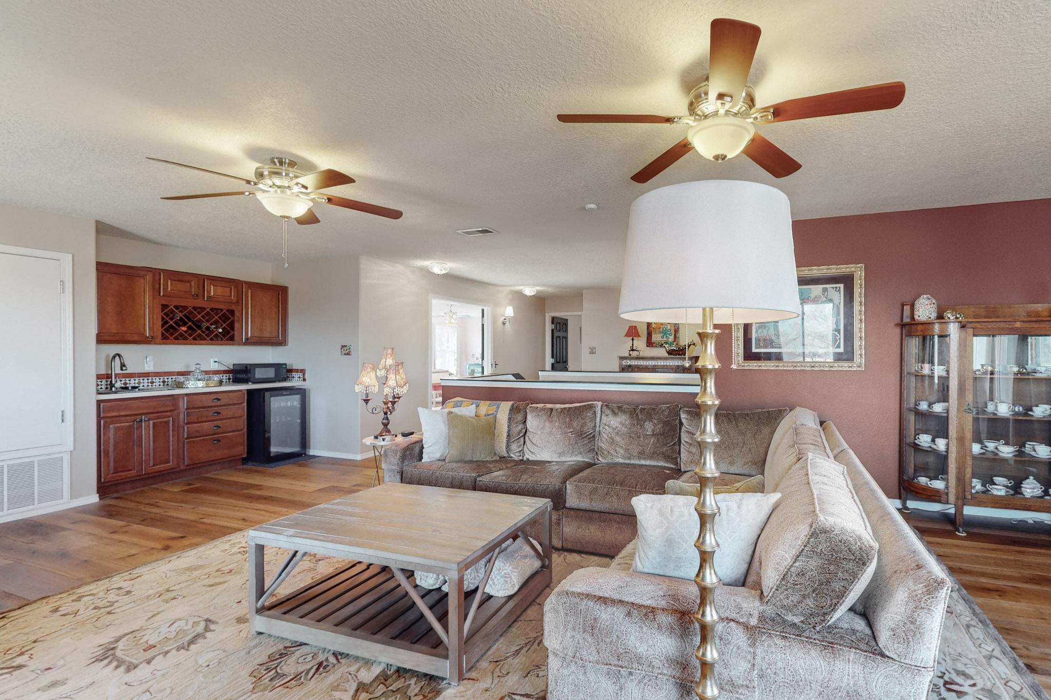 1001 FESTIVAL Court NW