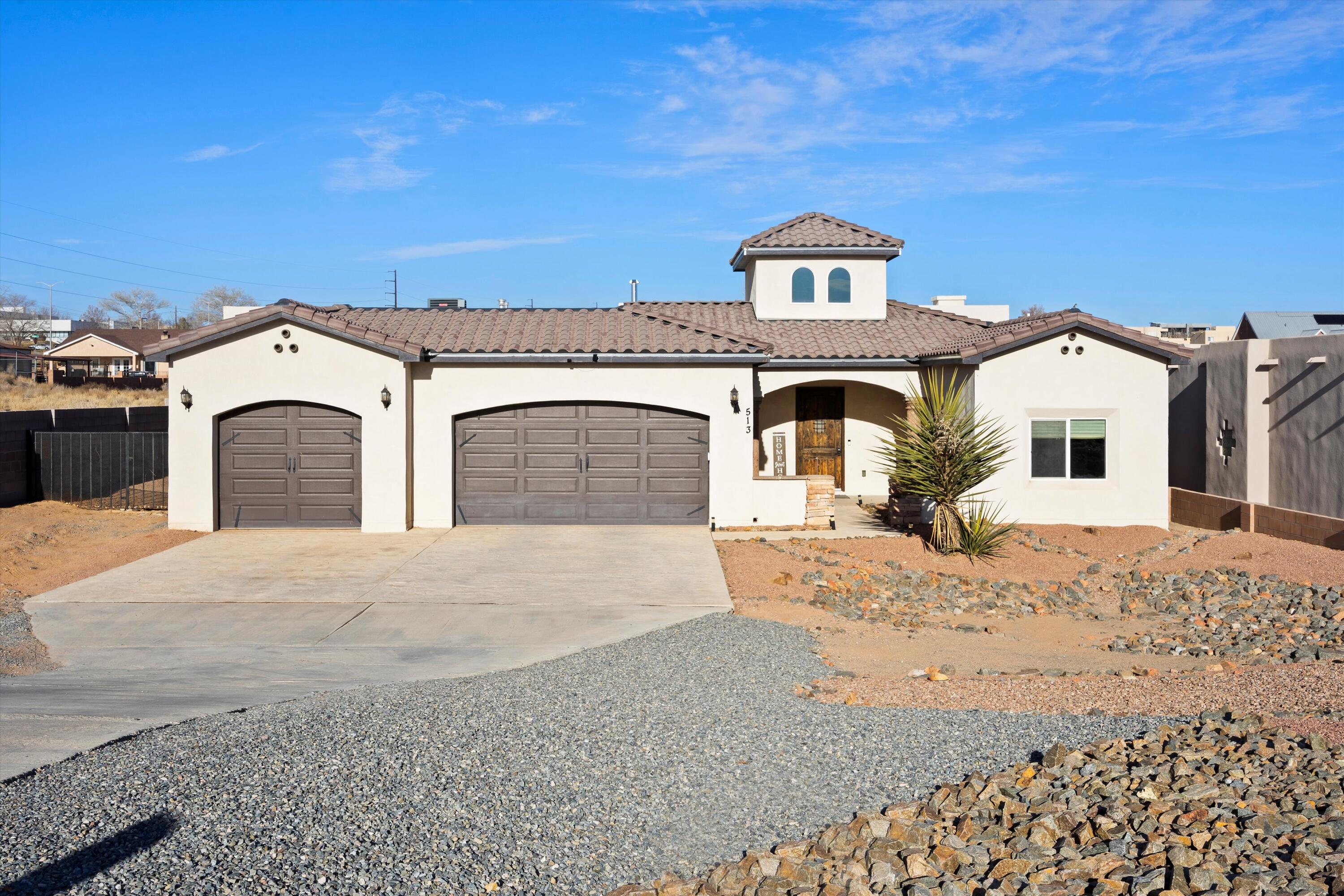 513 Monterrey Road NE