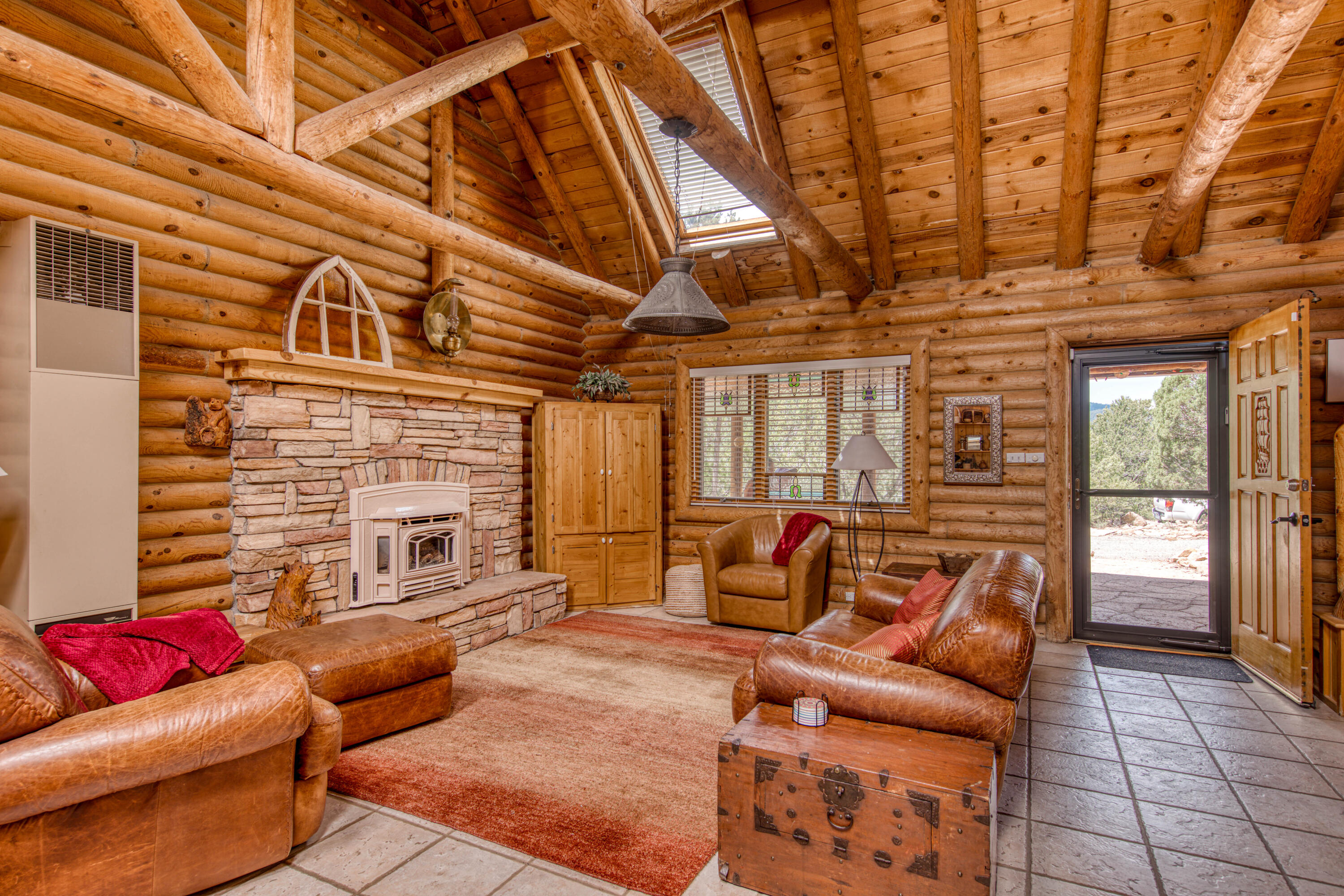 24 RIDGE Drive