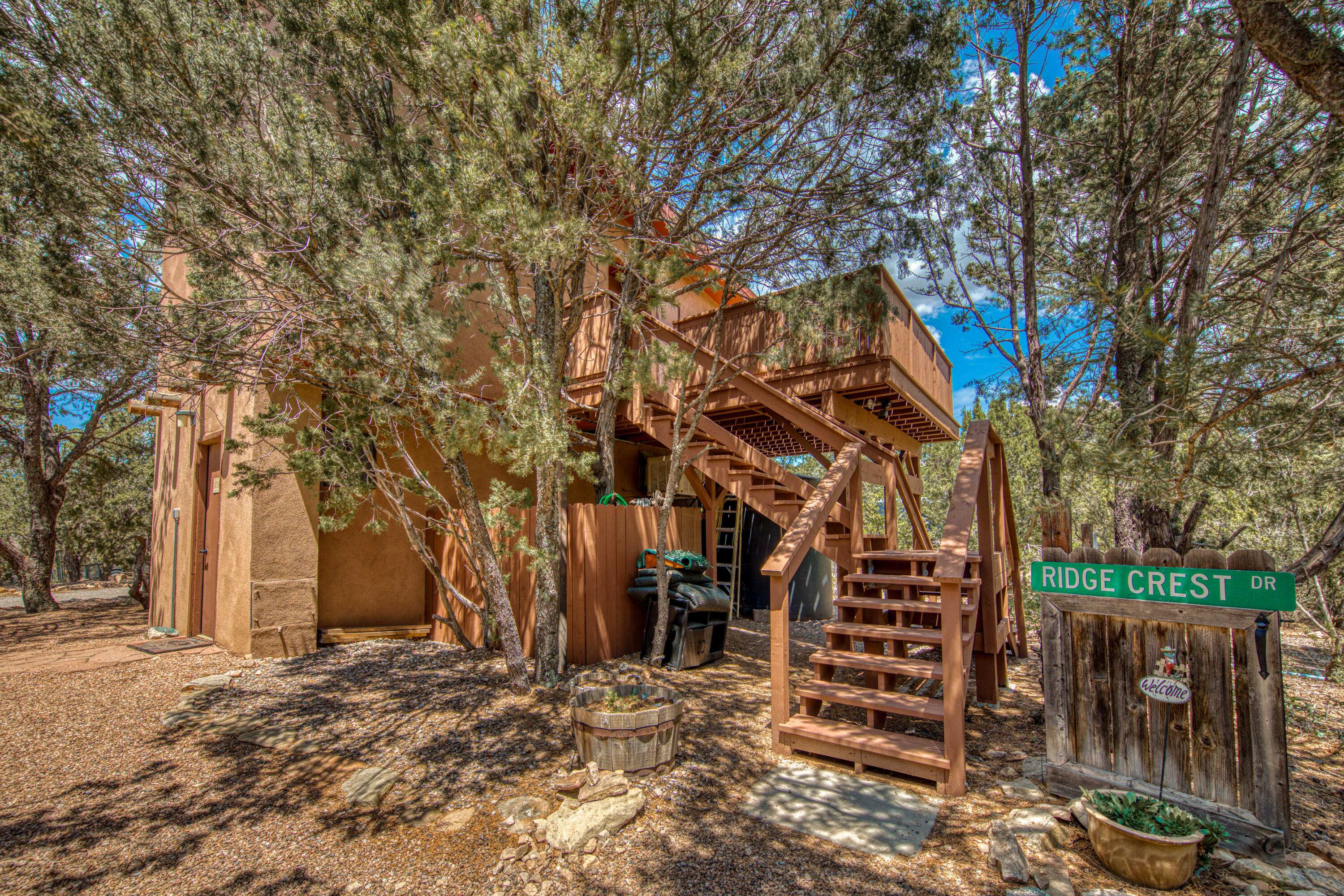 24 RIDGE Drive