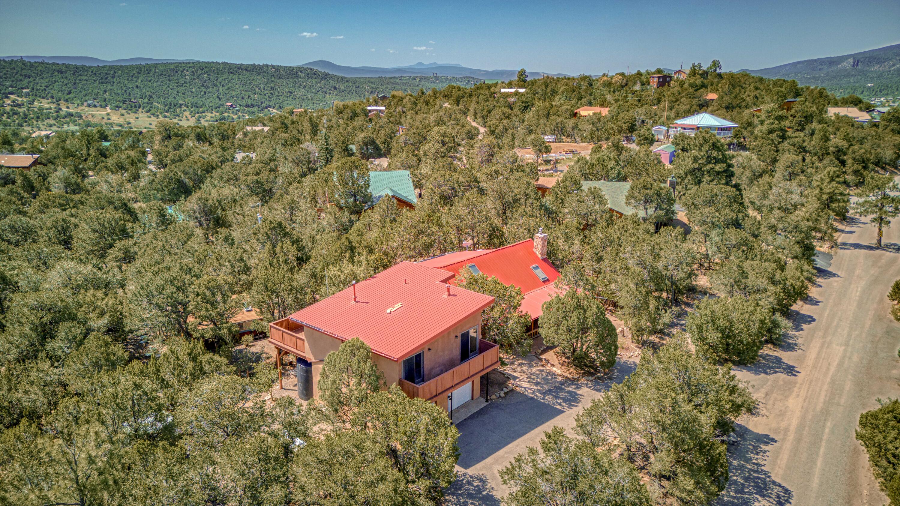 24 RIDGE Drive