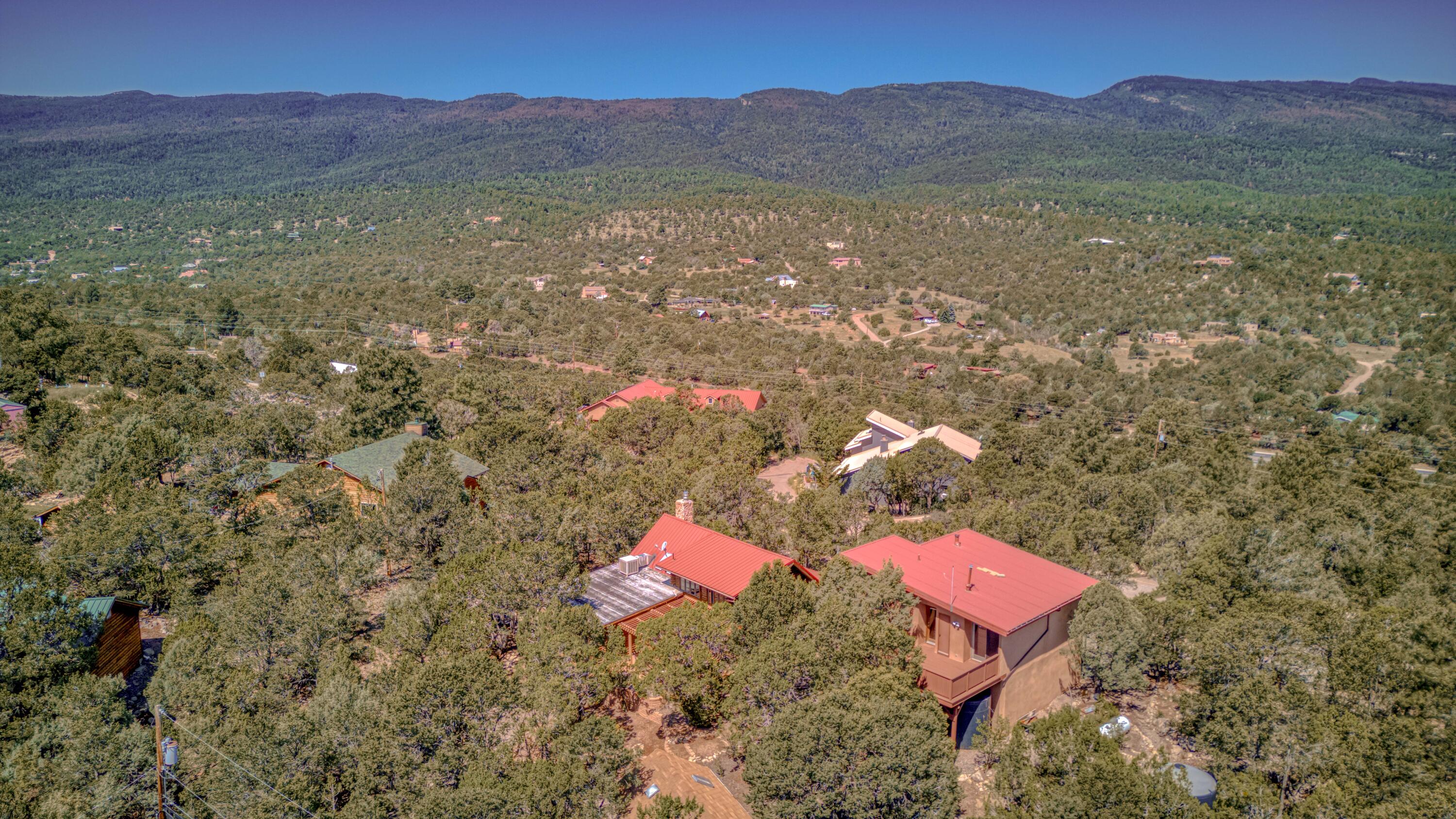24 RIDGE Drive