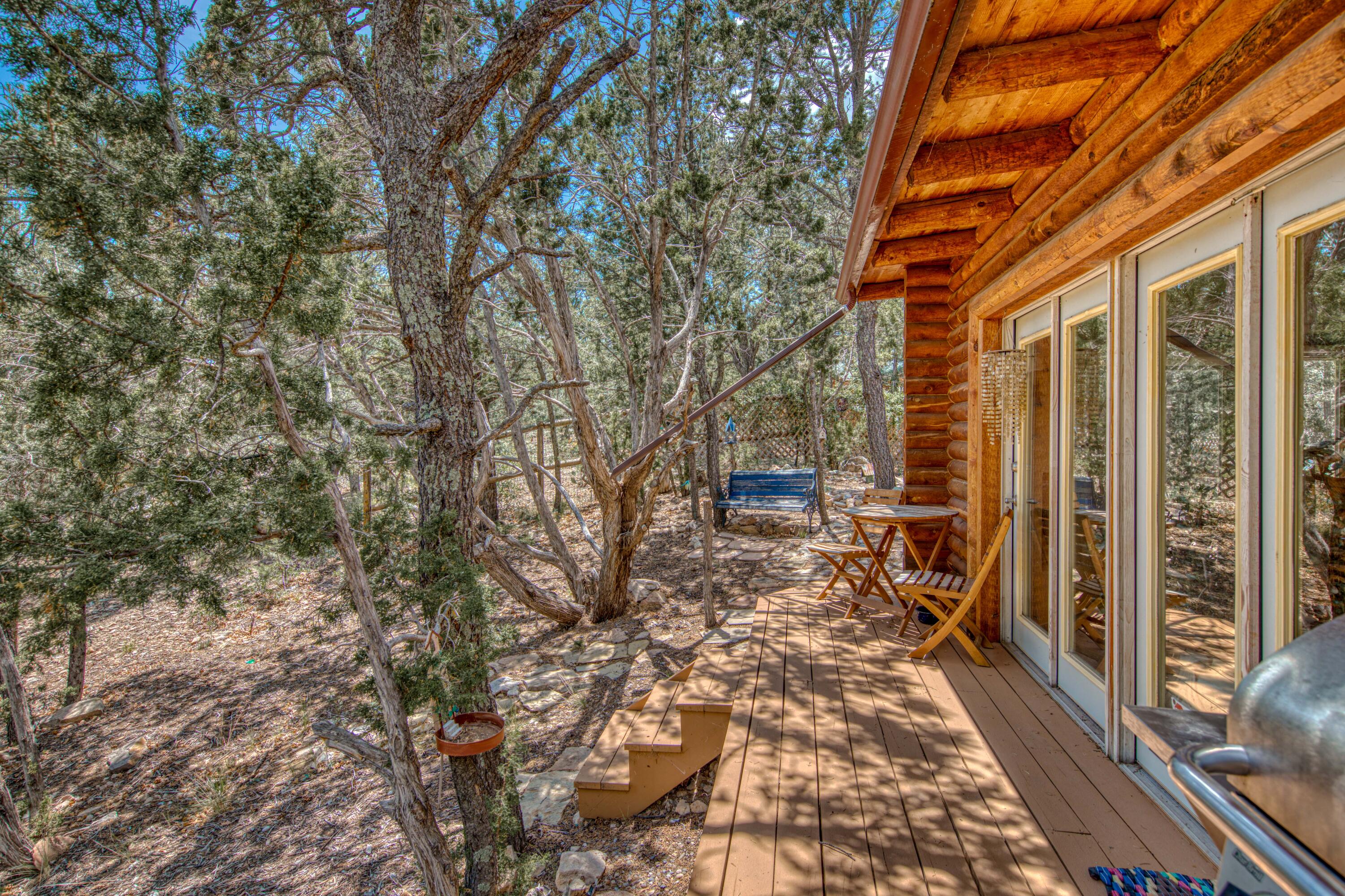 24 RIDGE Drive