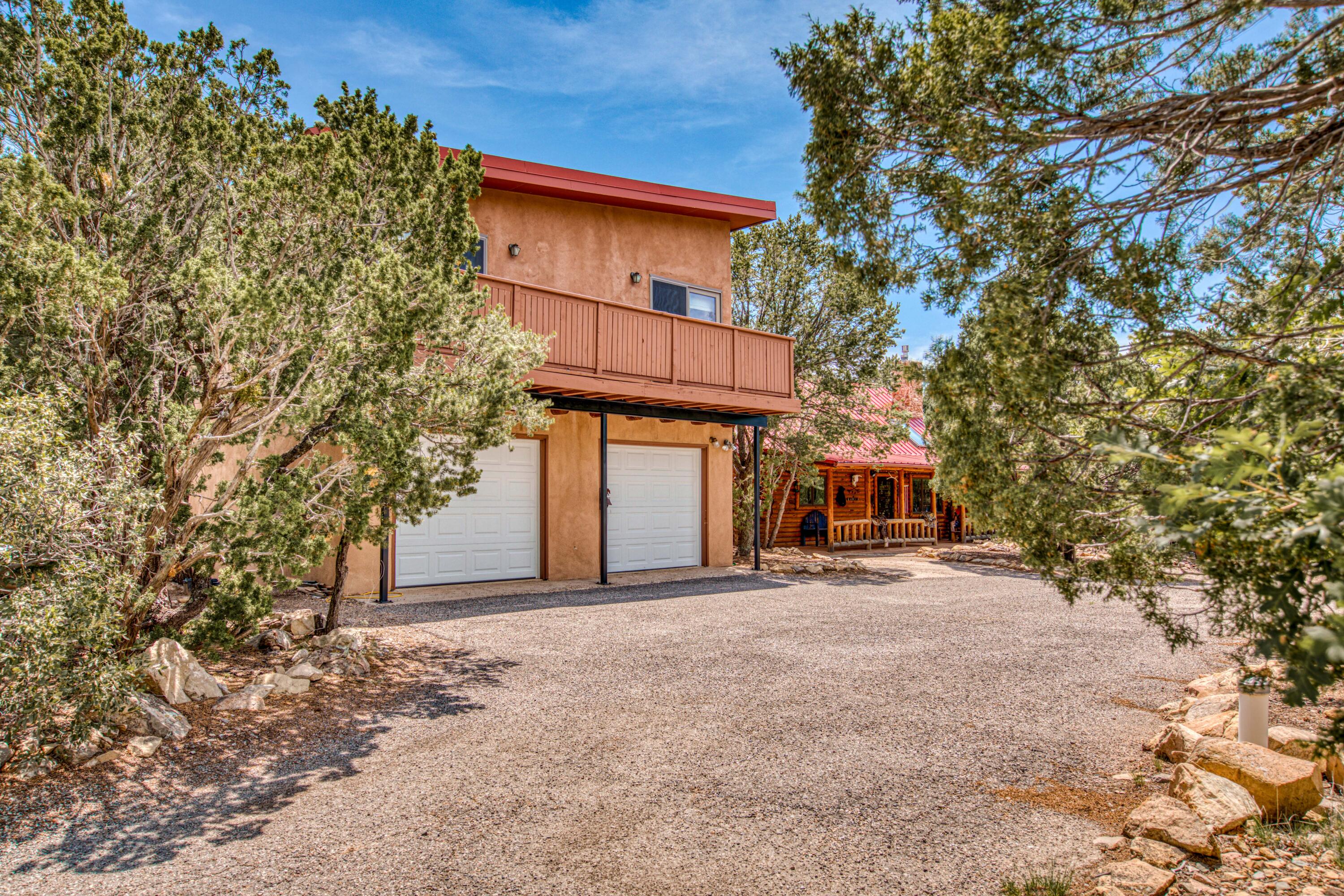 24 RIDGE Drive