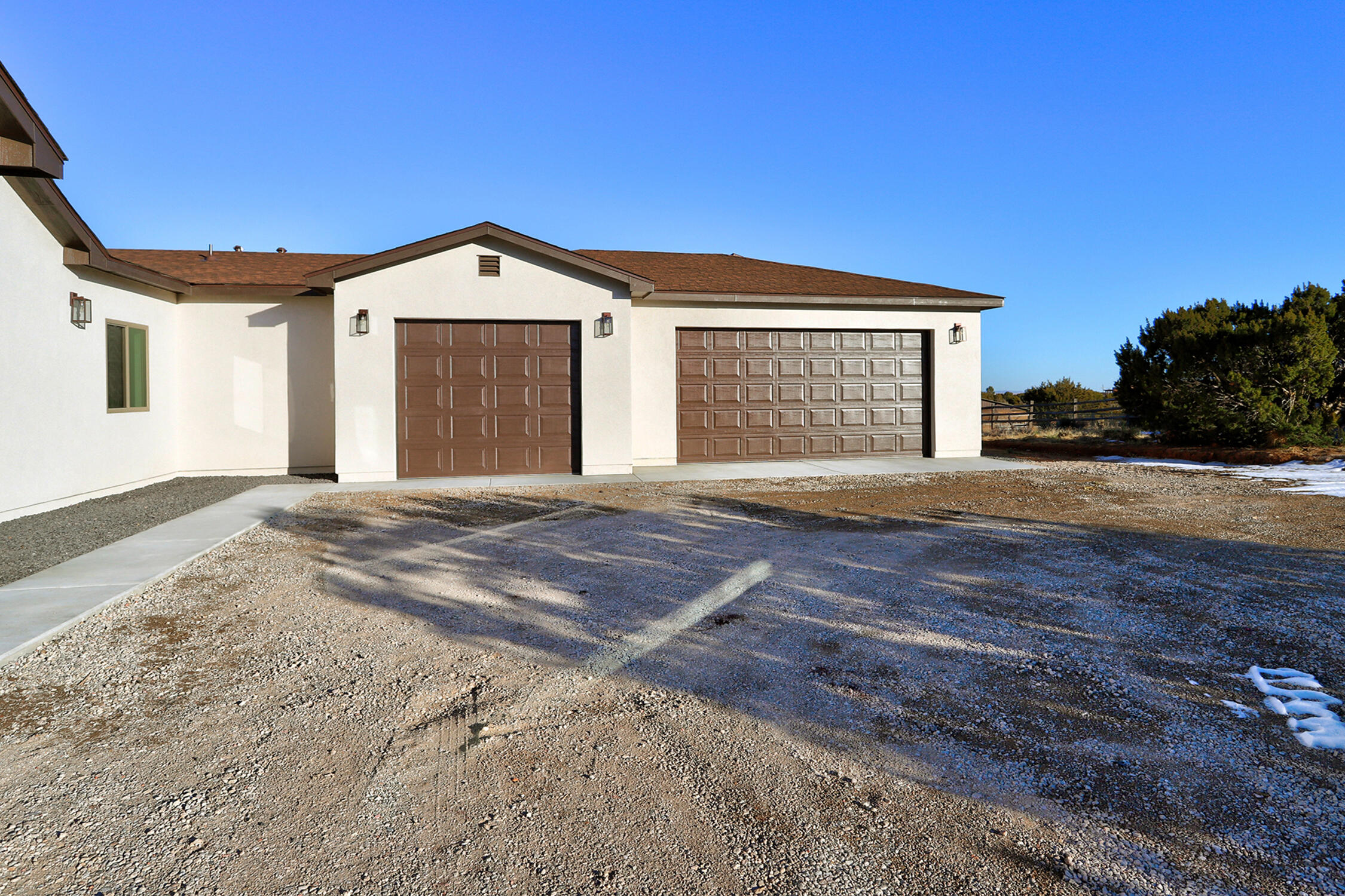 7 MIMOSA Court