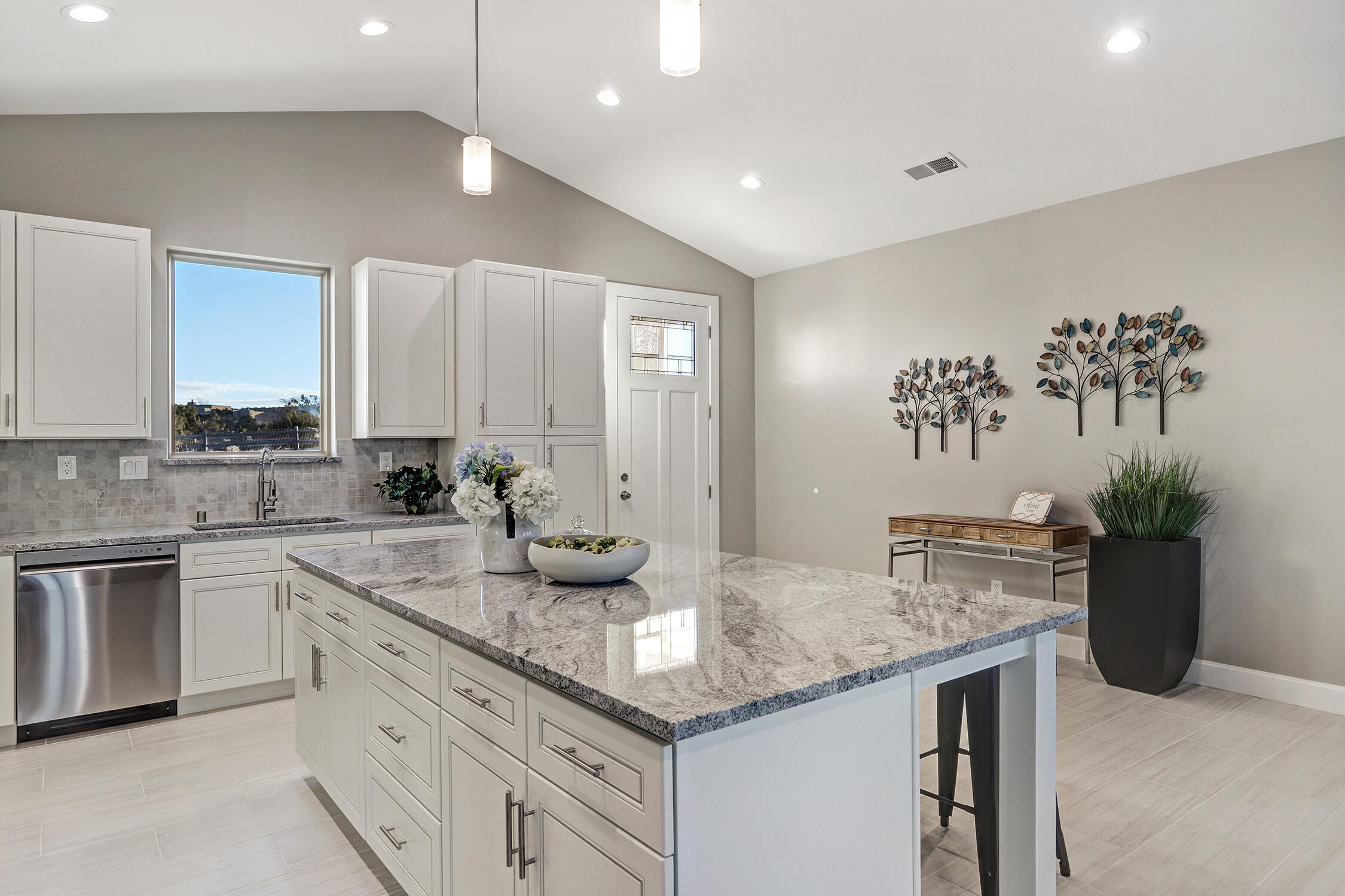 7 MIMOSA Court