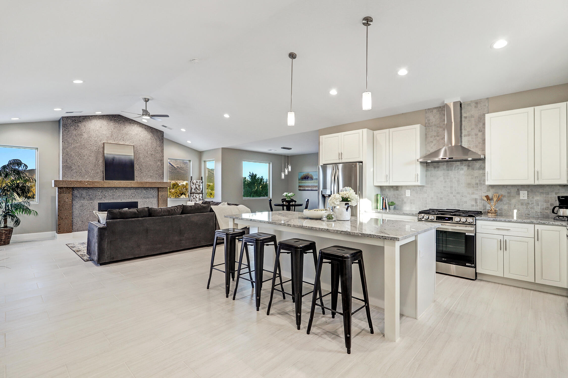 7 MIMOSA Court