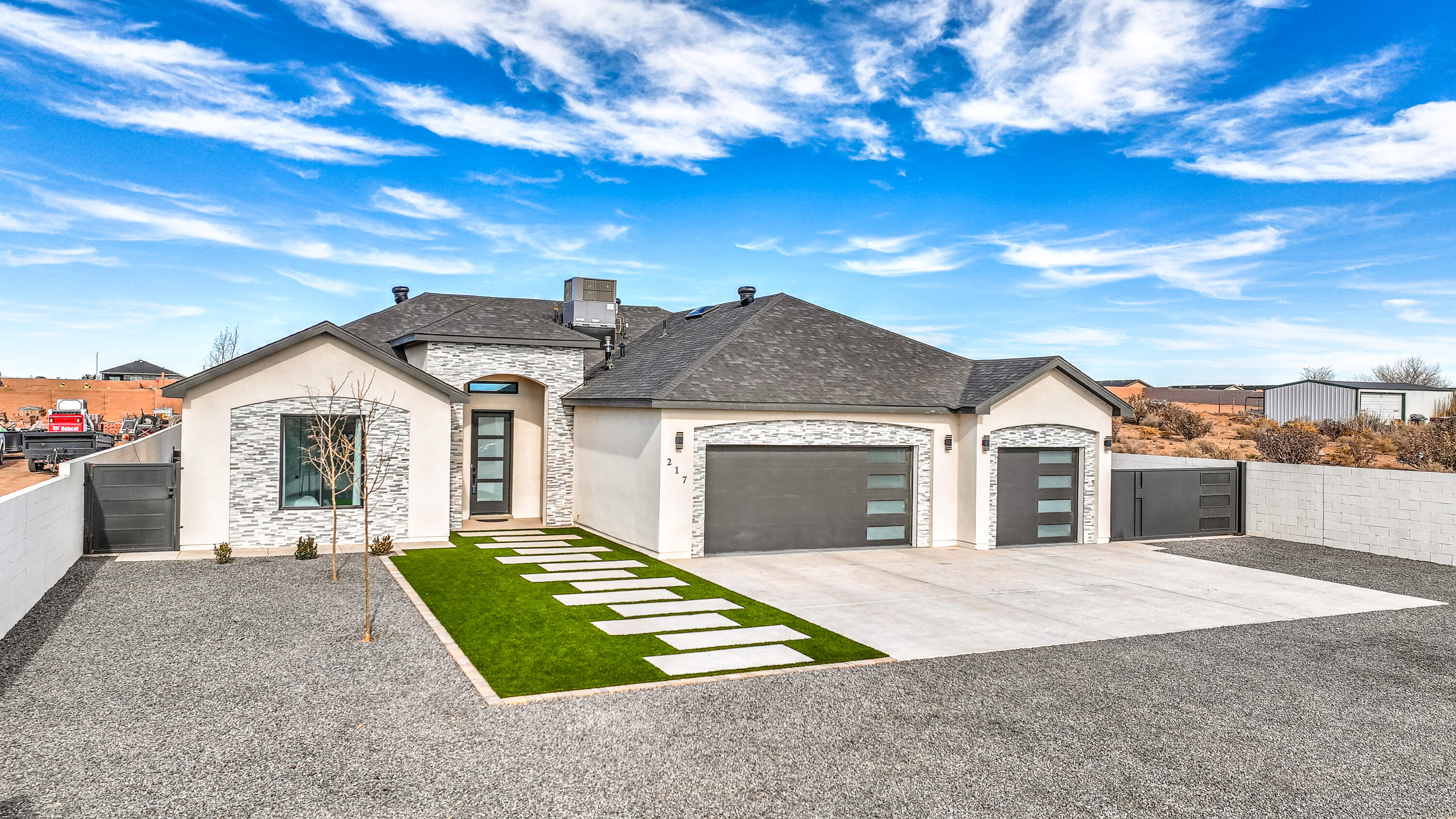 217 4TH Avenue SW