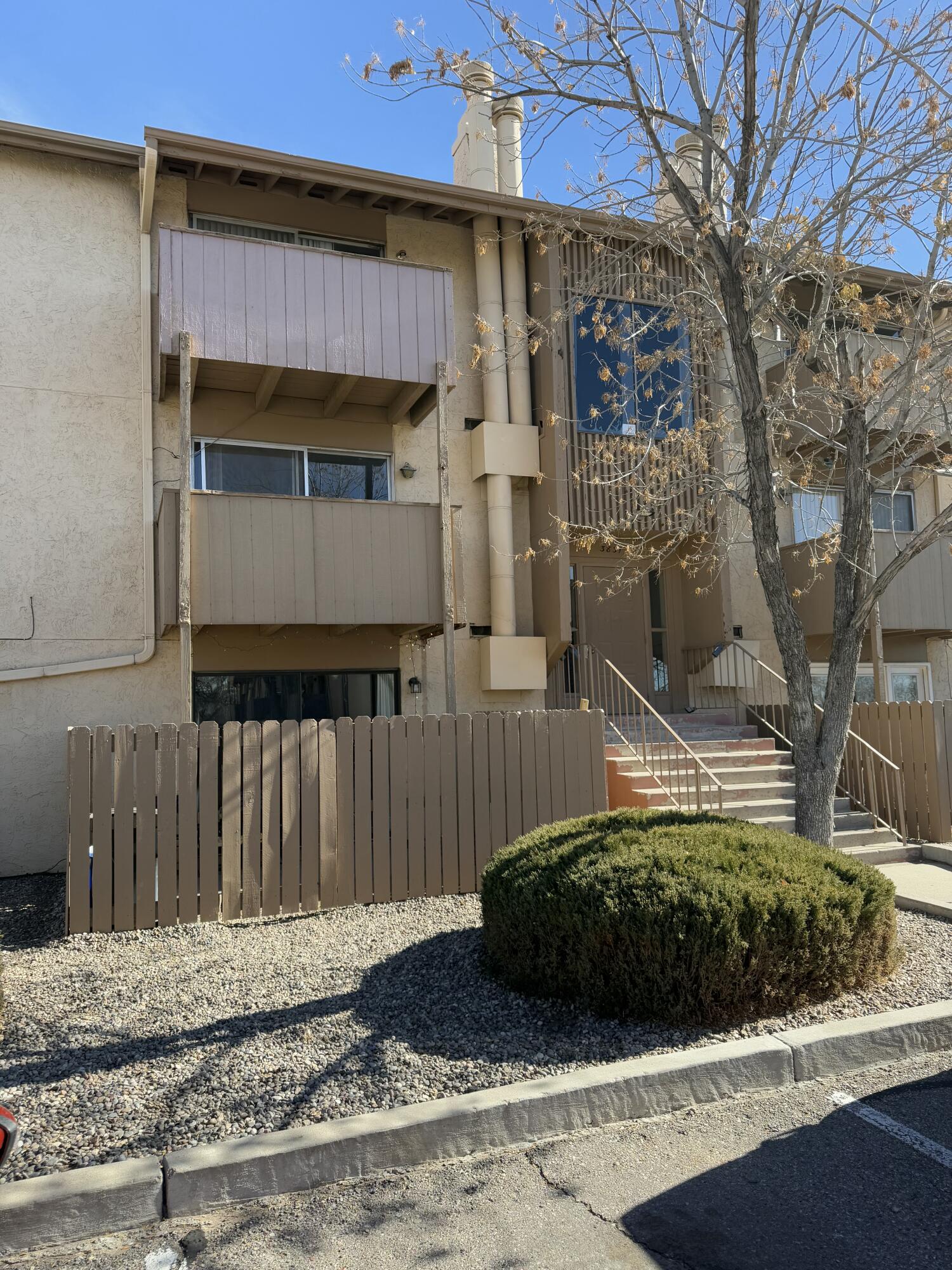 3831 MONTGOMERY Boulevard NE 422