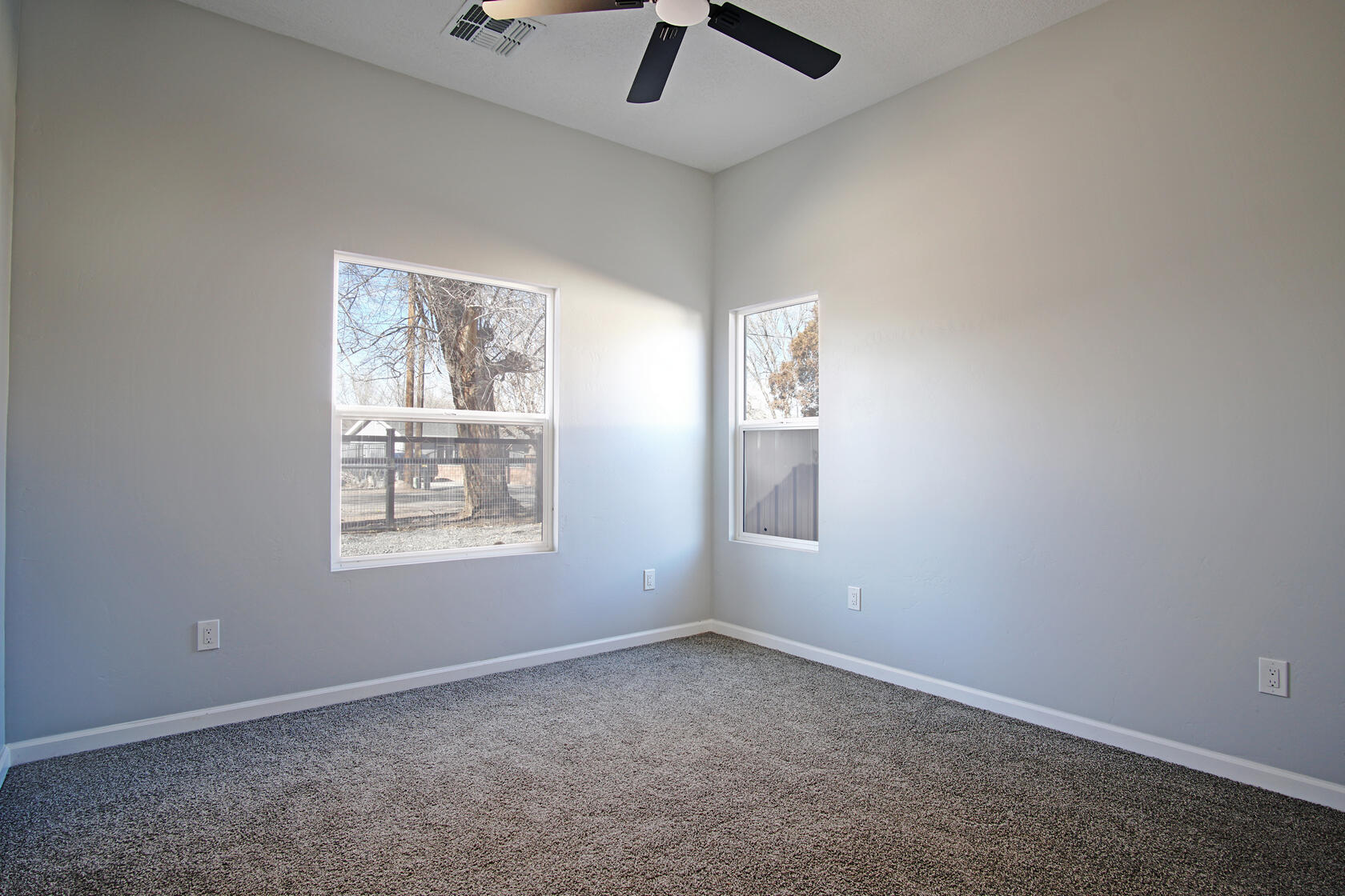 1242 VILLA ROSIE Court SW