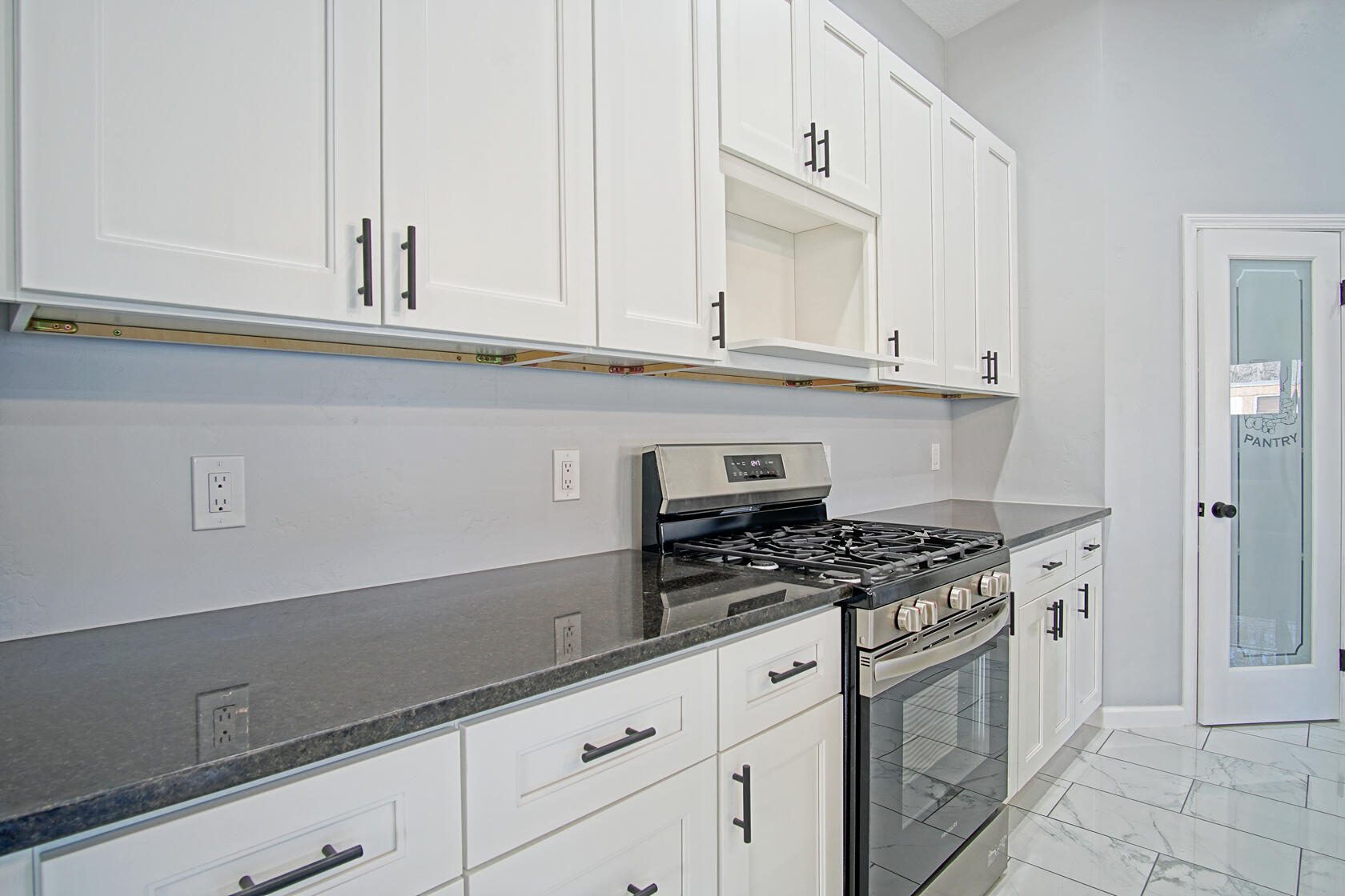 1242 VILLA ROSIE Court SW