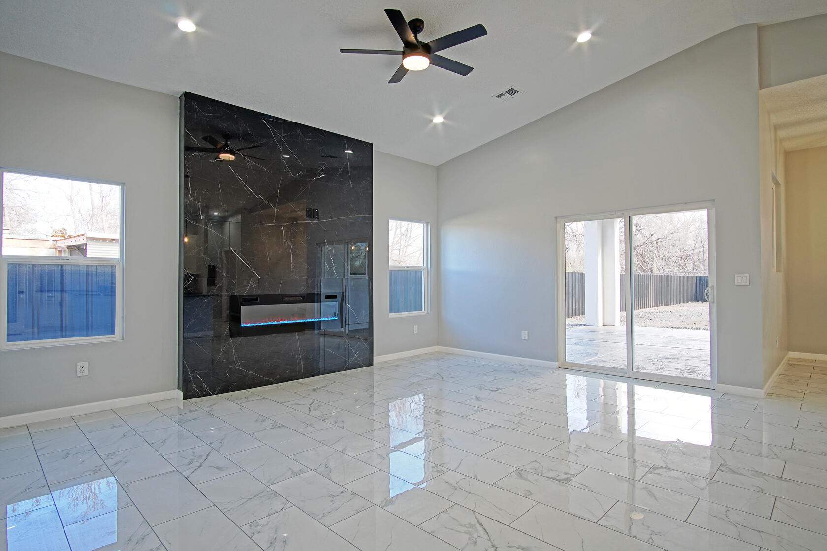 1242 VILLA ROSIE Court SW