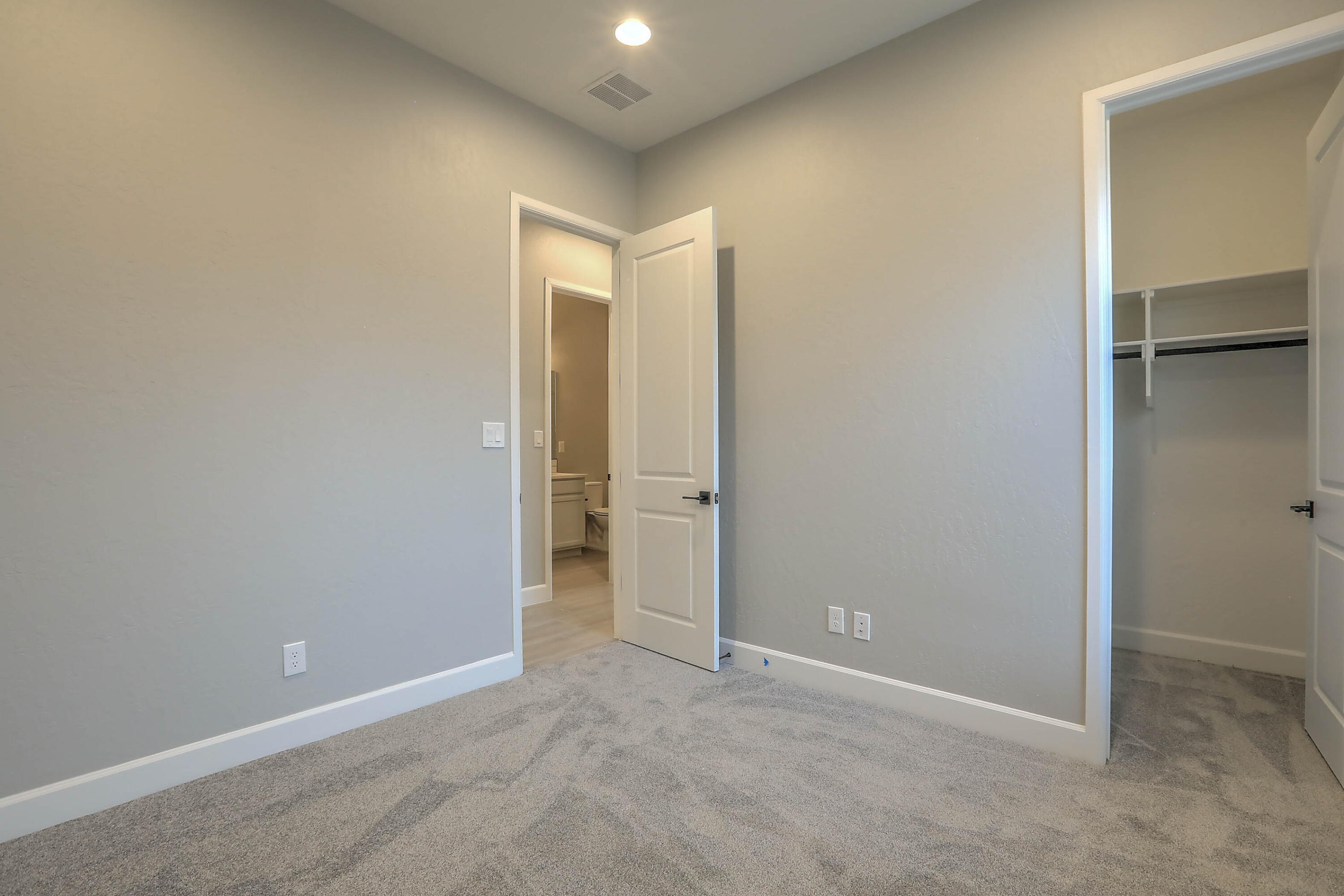 7747 MAJESTY Court NW