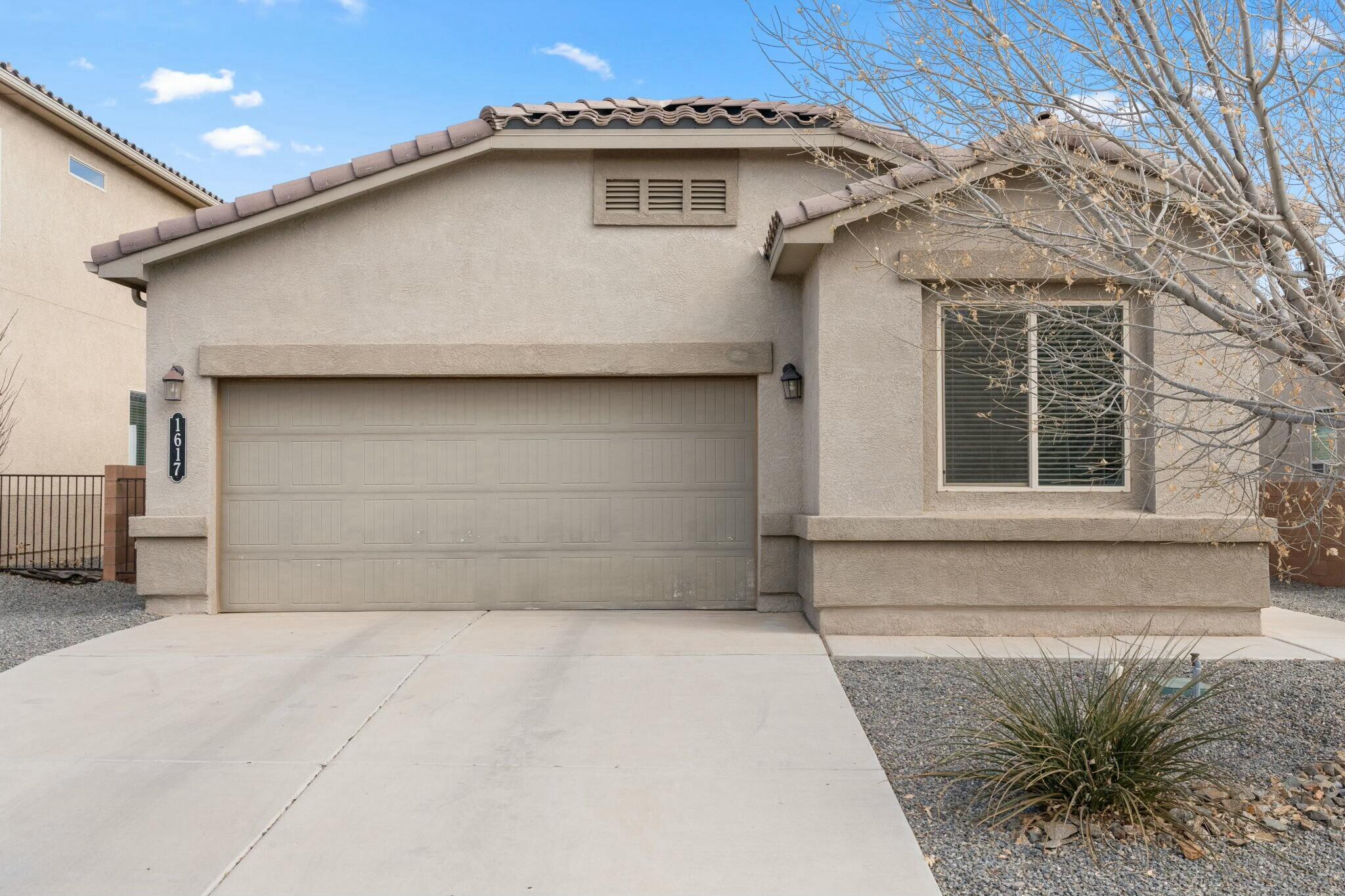 1617 VALLE VISTA Road NW