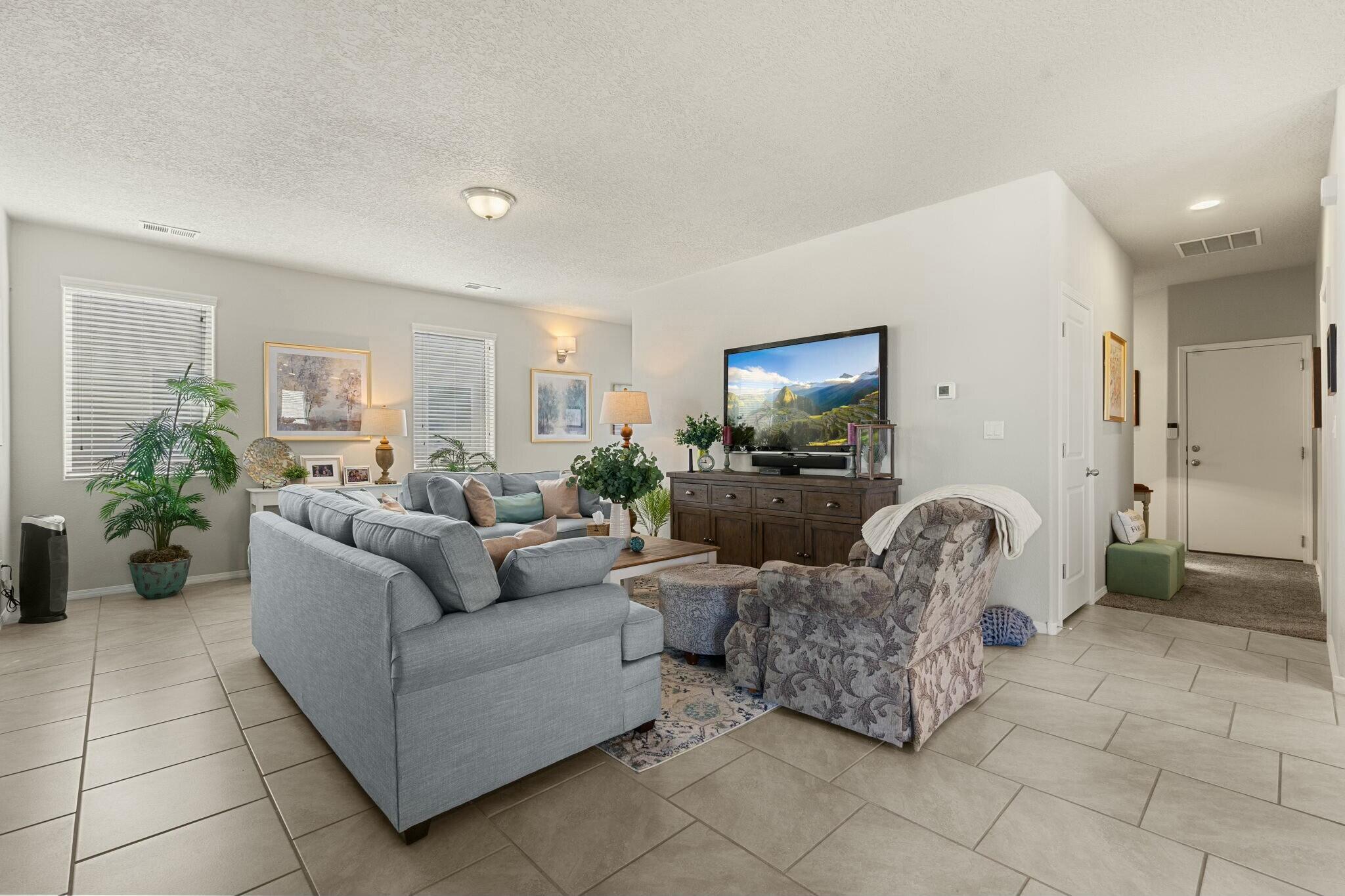 1617 VALLE VISTA Road NW