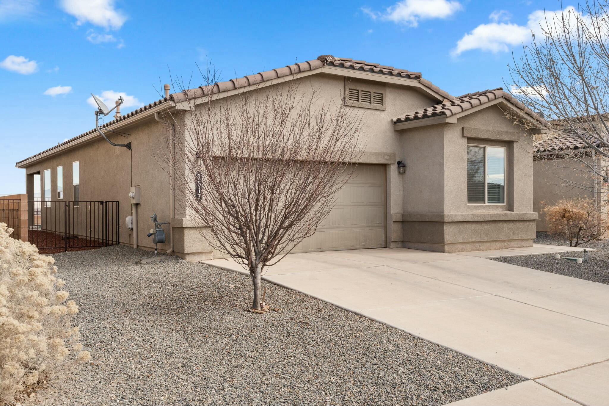 1617 VALLE VISTA Road NW