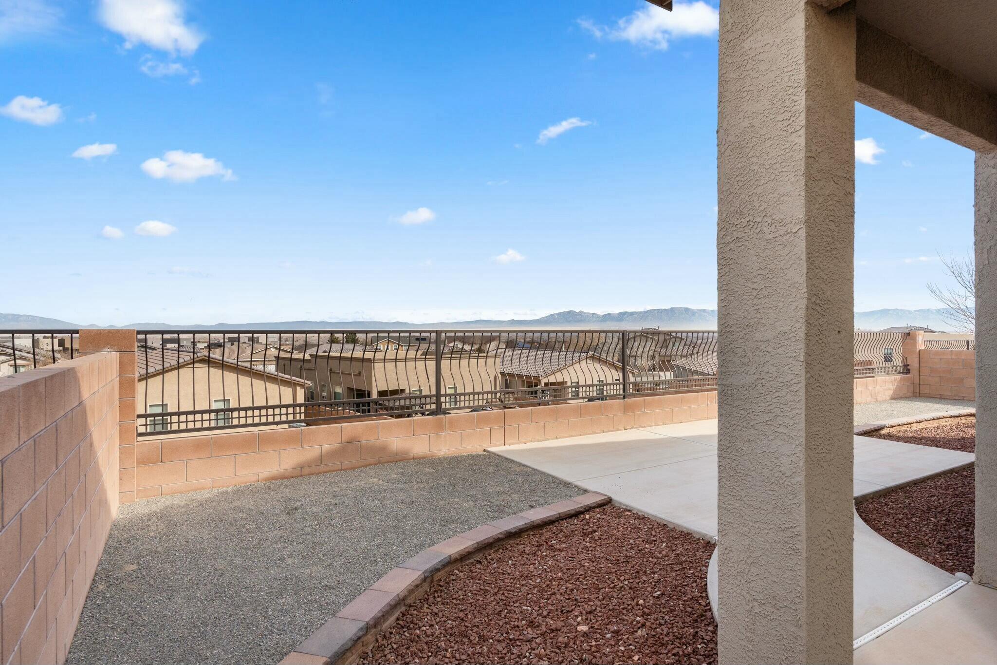 1617 VALLE VISTA Road NW