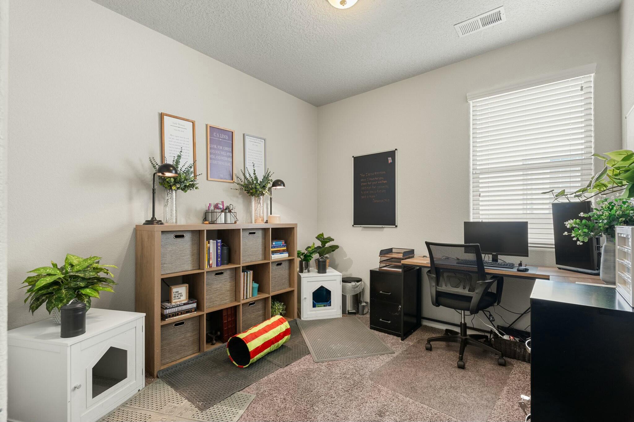 1617 VALLE VISTA Road NW