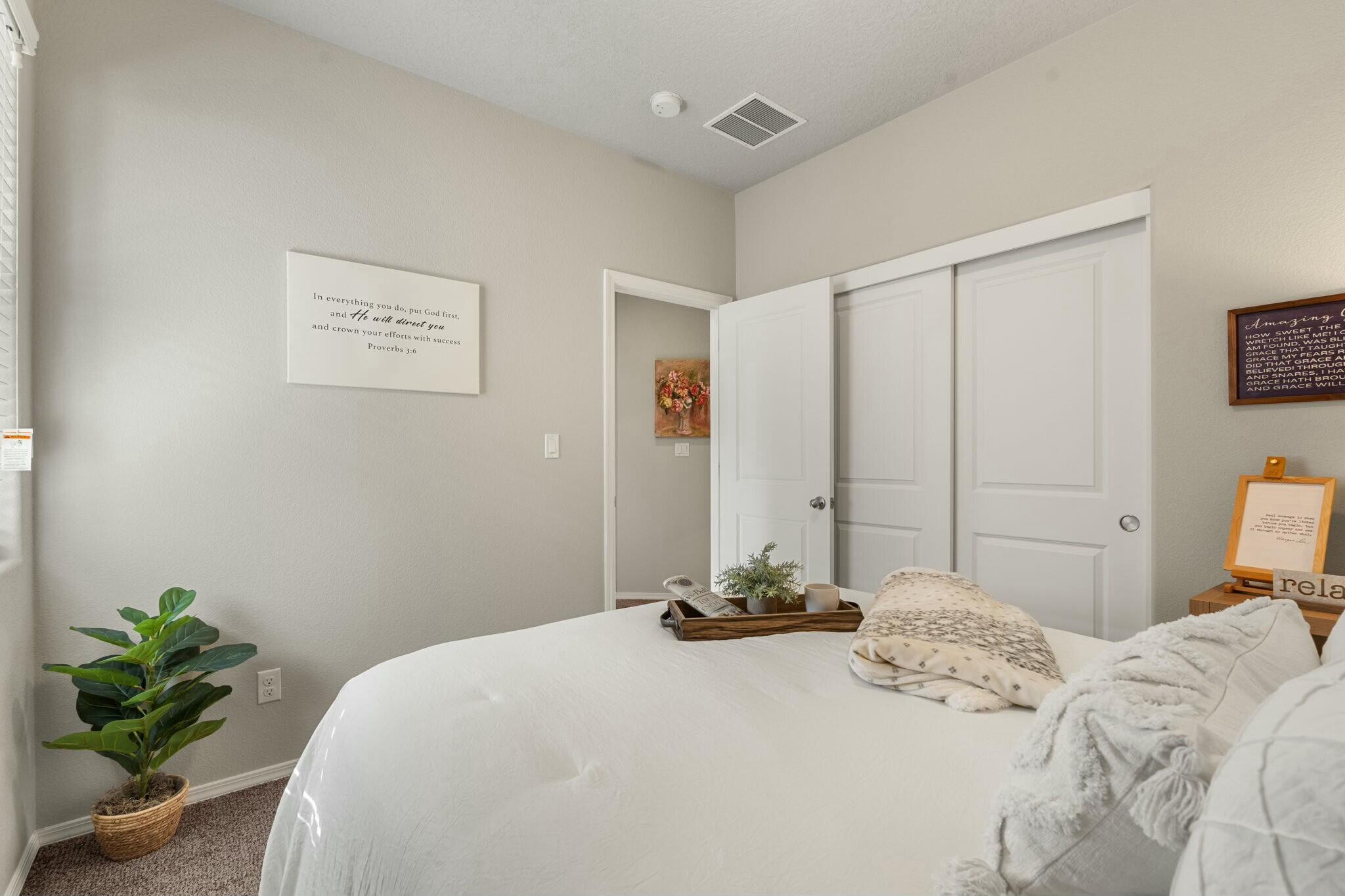 1617 VALLE VISTA Road NW