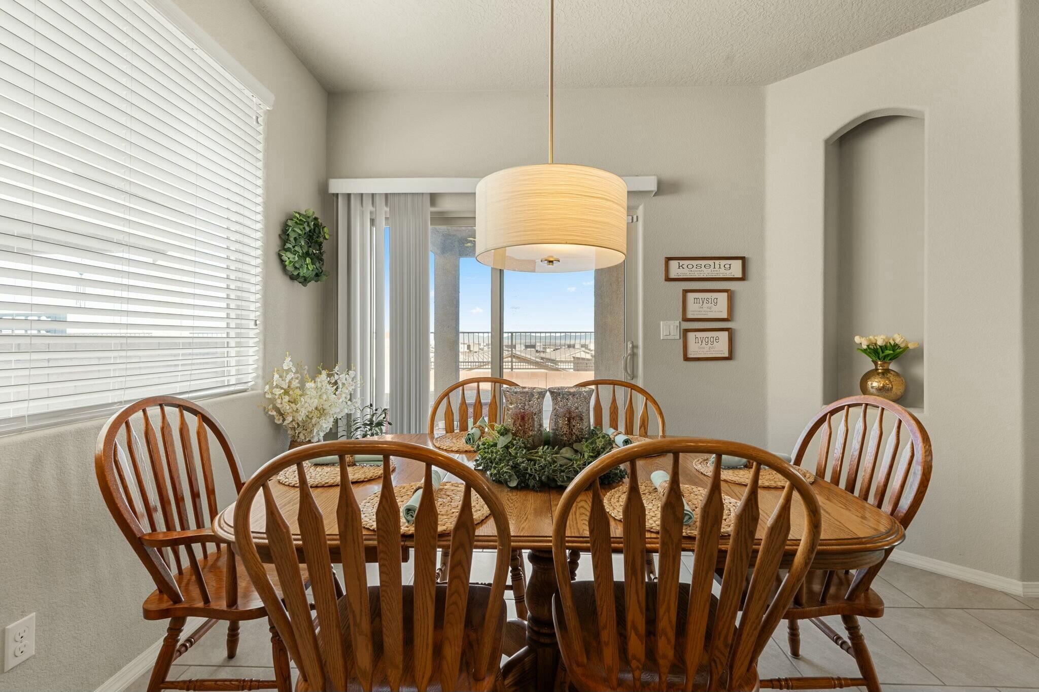 1617 VALLE VISTA Road NW