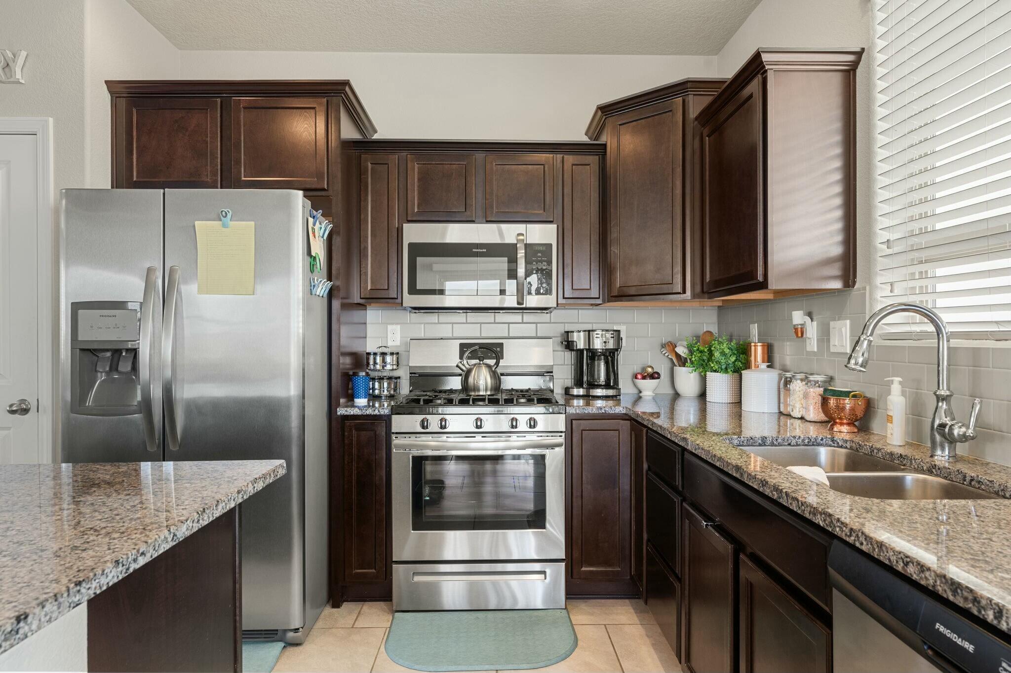 1617 VALLE VISTA Road NW