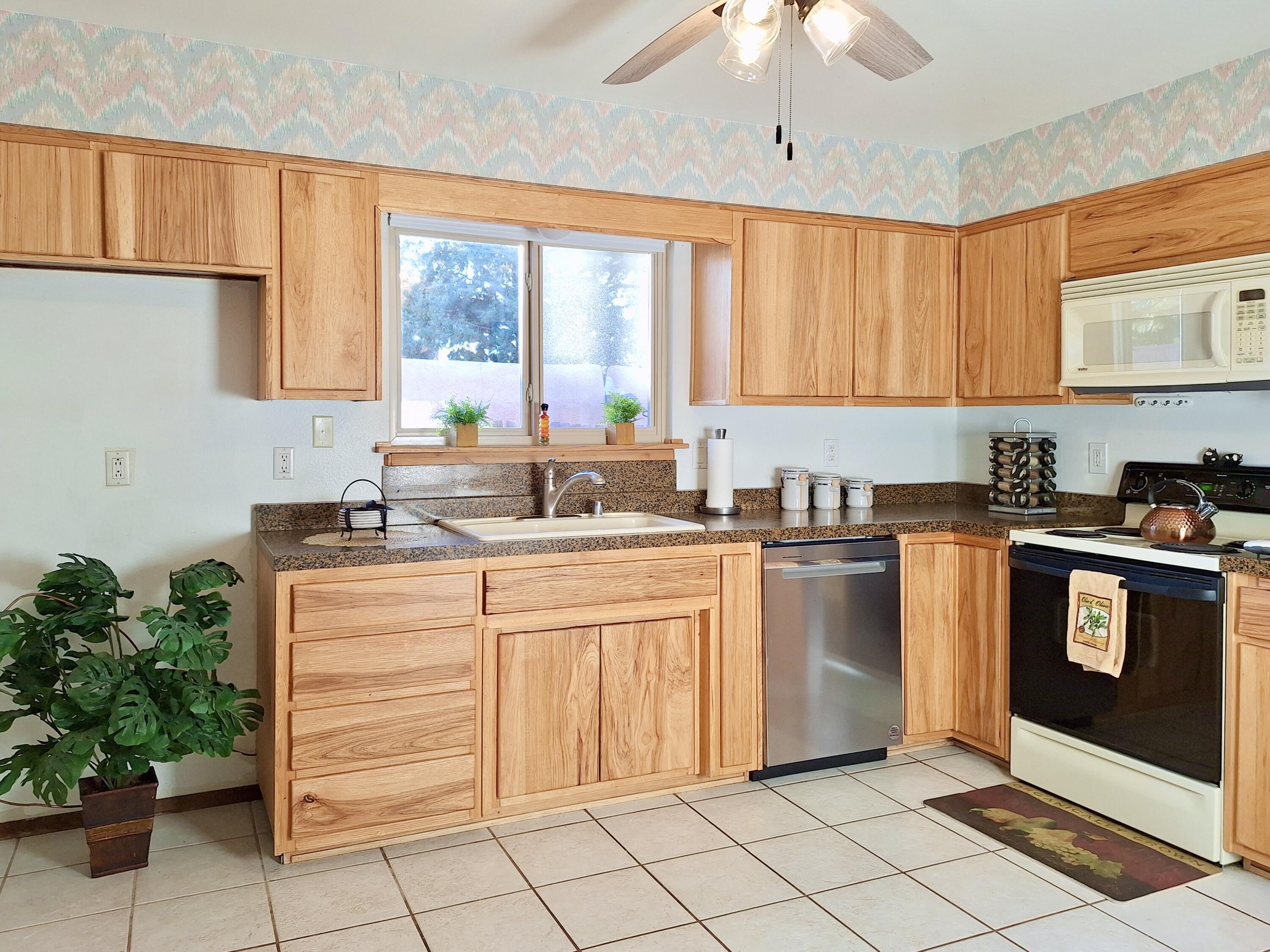 13317 Desert Flower Place NE