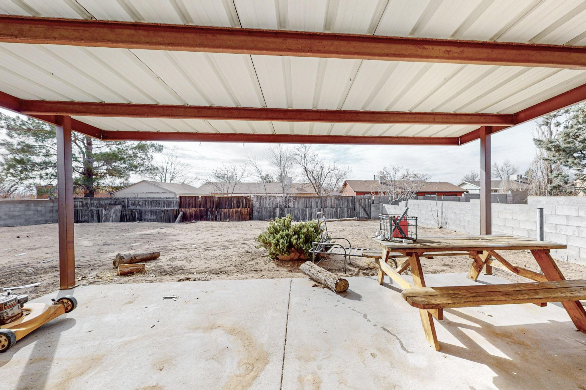 1670 BOREALIS Avenue SE