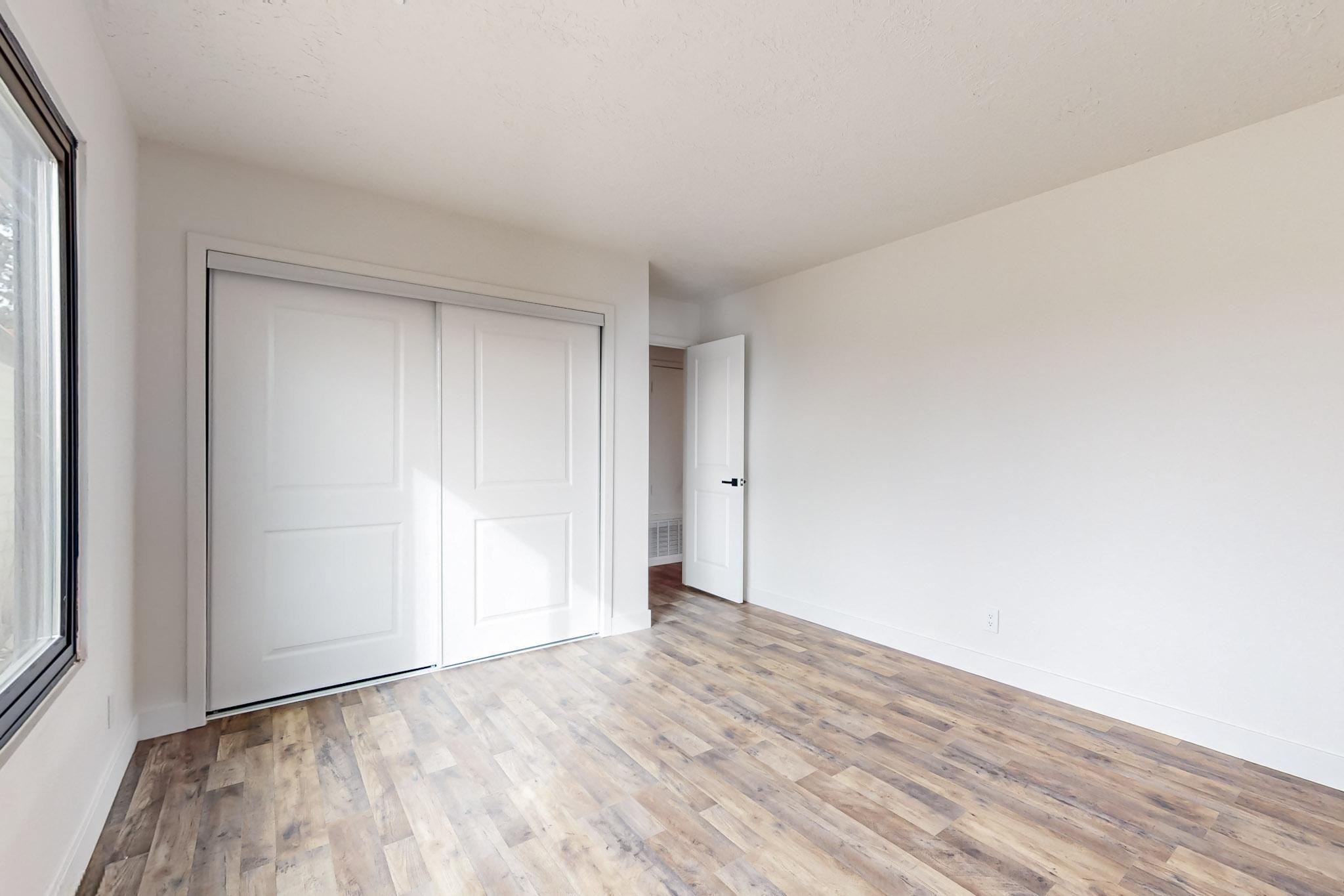 1670 BOREALIS Avenue SE