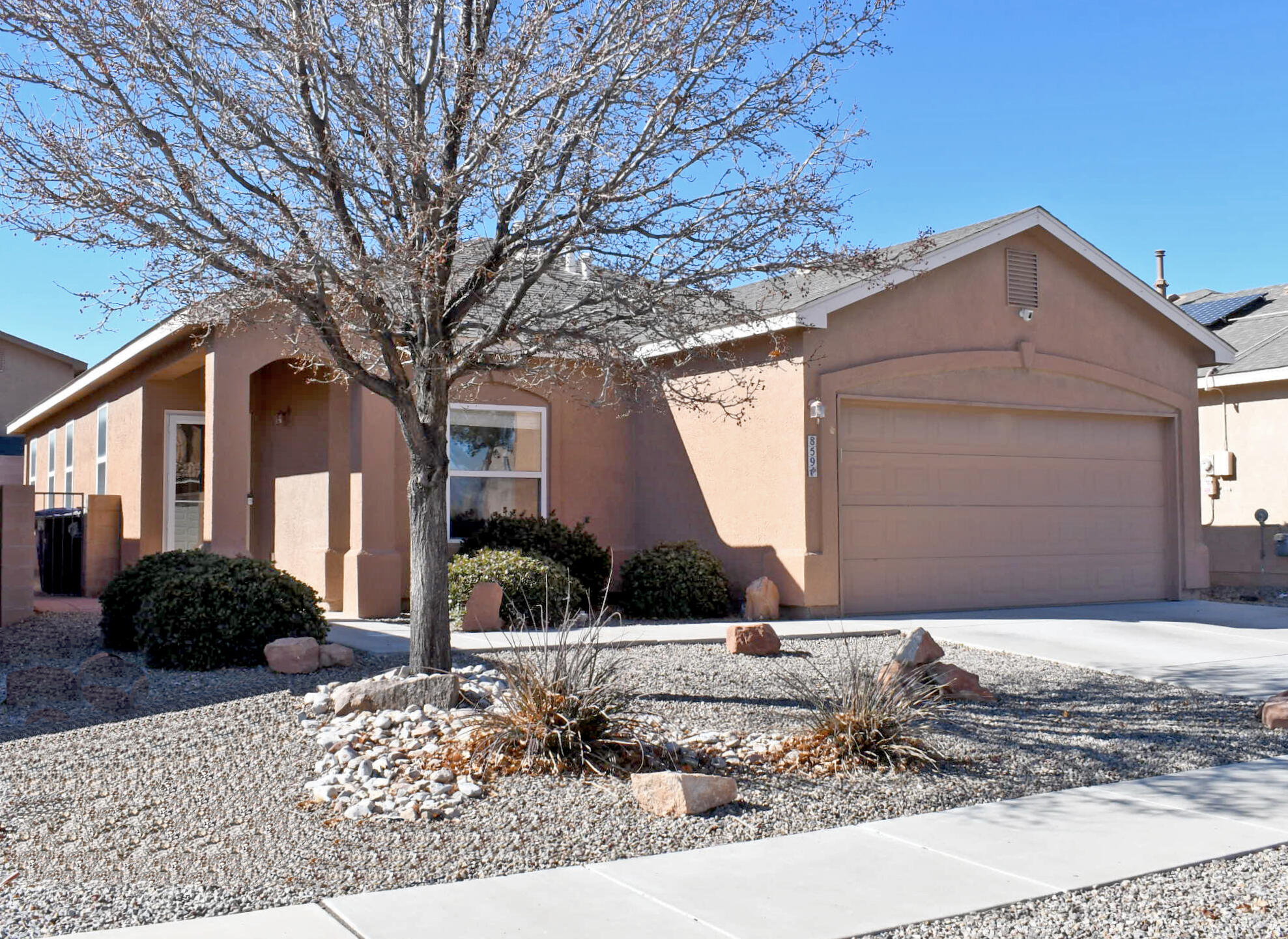 859 MOLTEN Place NW