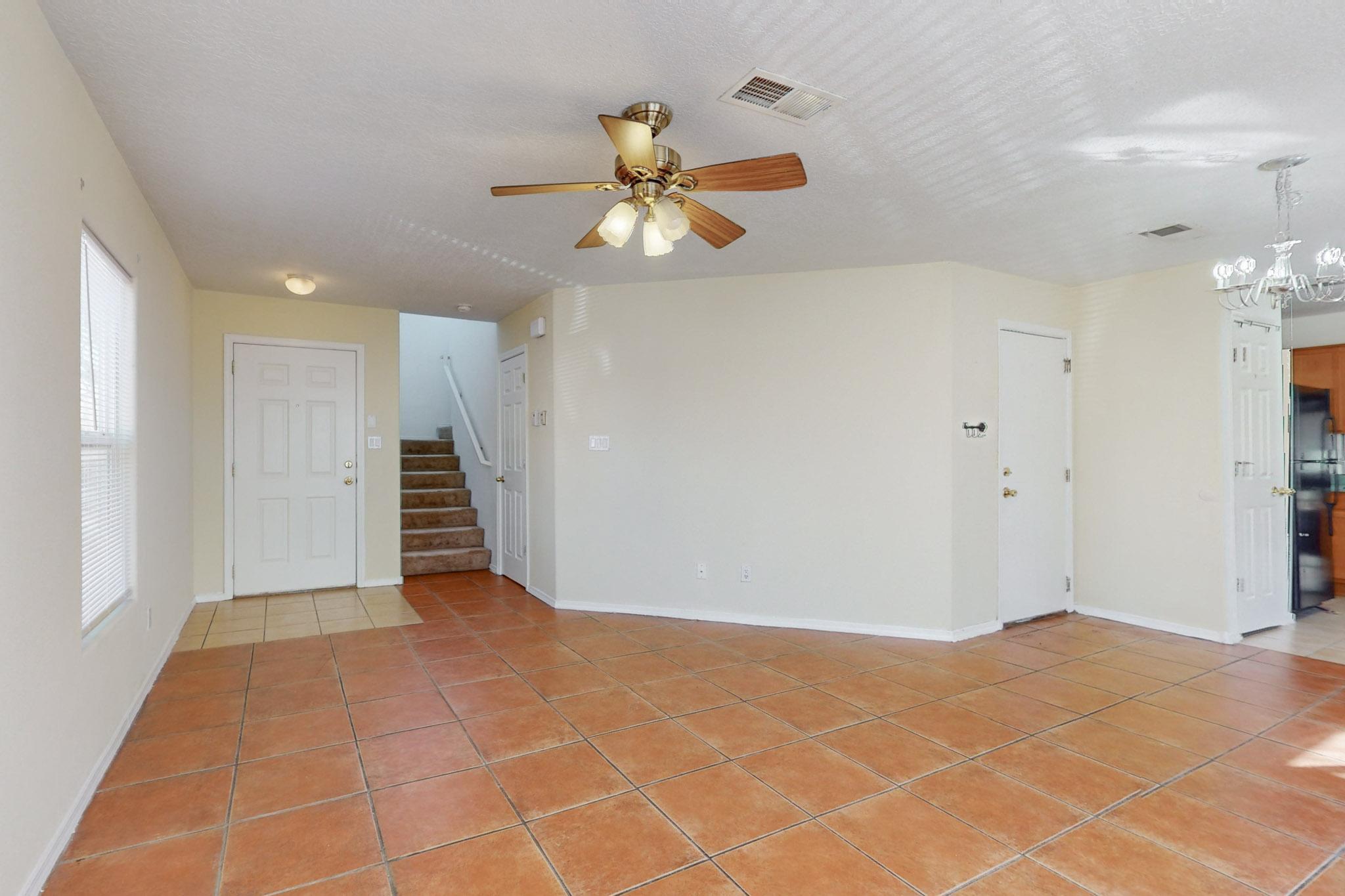 4320 Altura Vista Lane NE