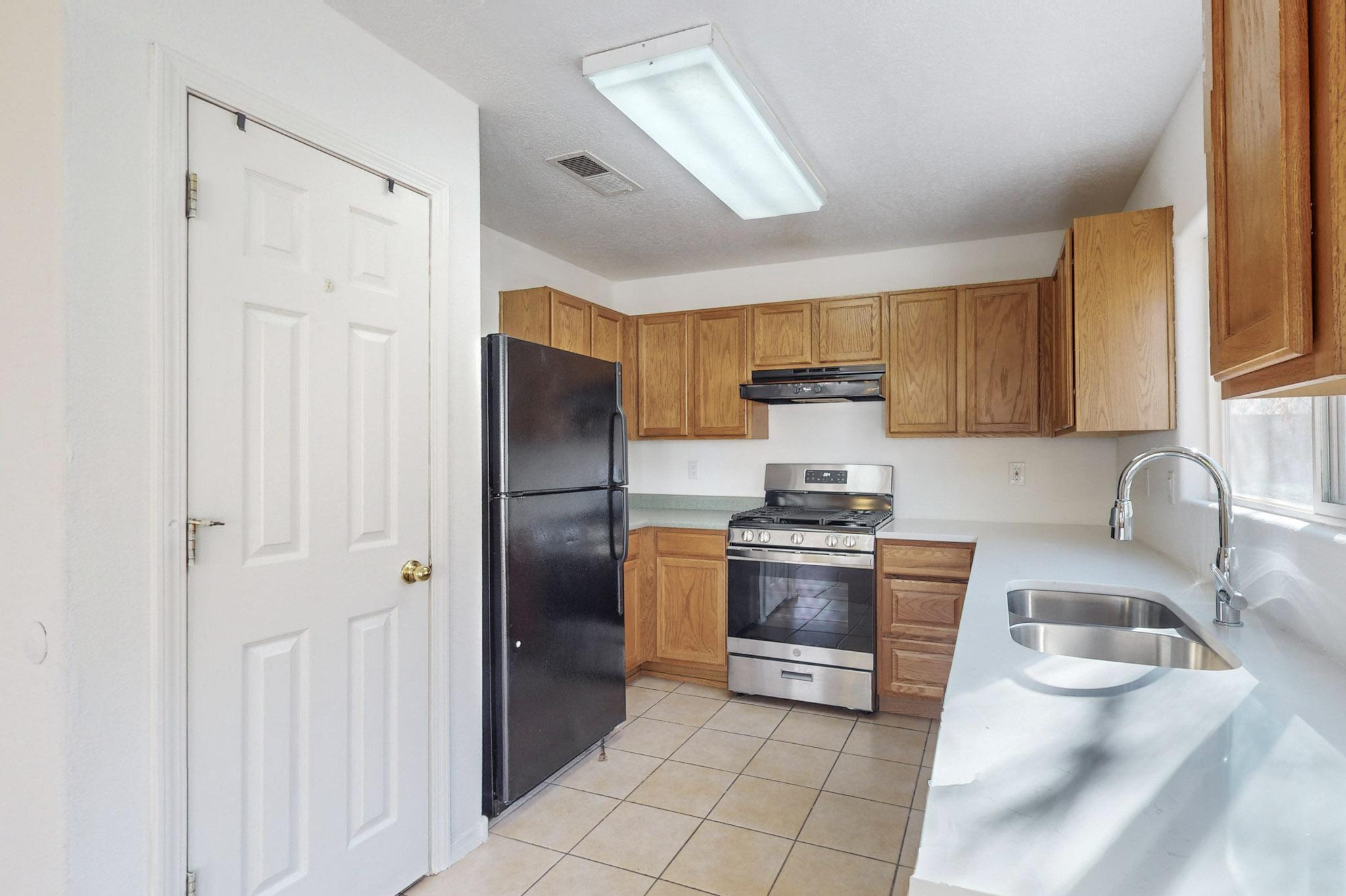 4320 Altura Vista Lane NE