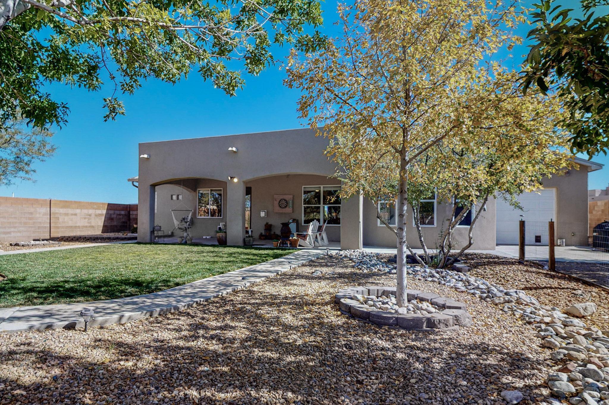 733 SONORA Road NE