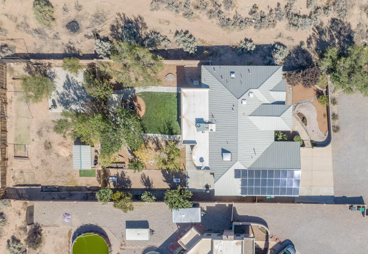 733 SONORA Road NE