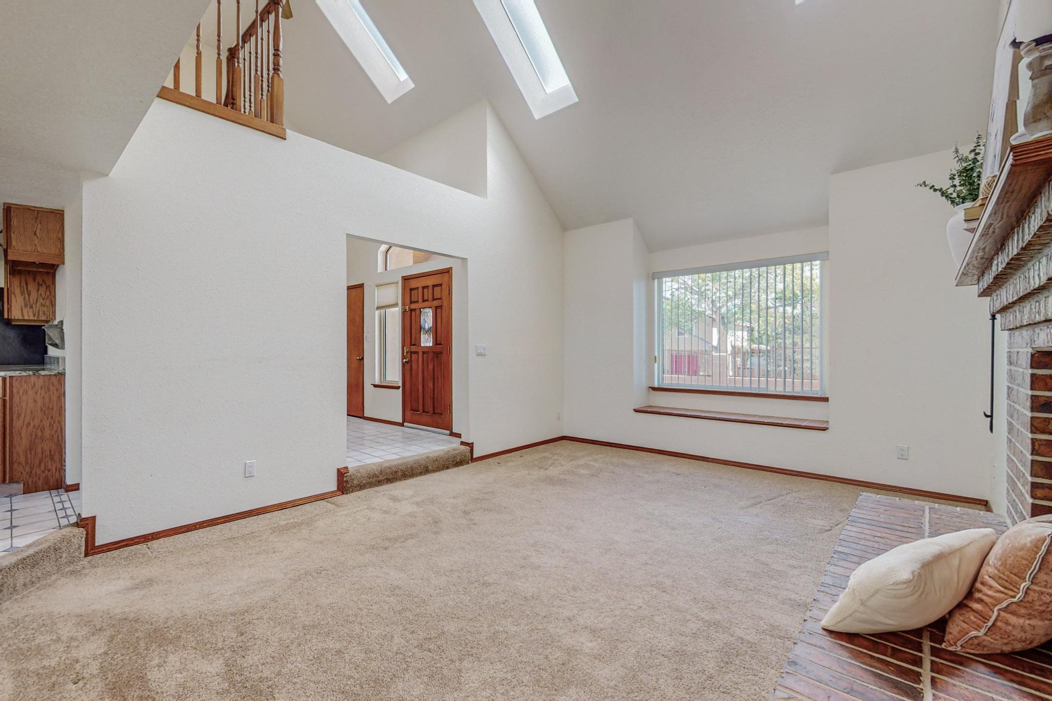 803 CANAL Boulevard SW