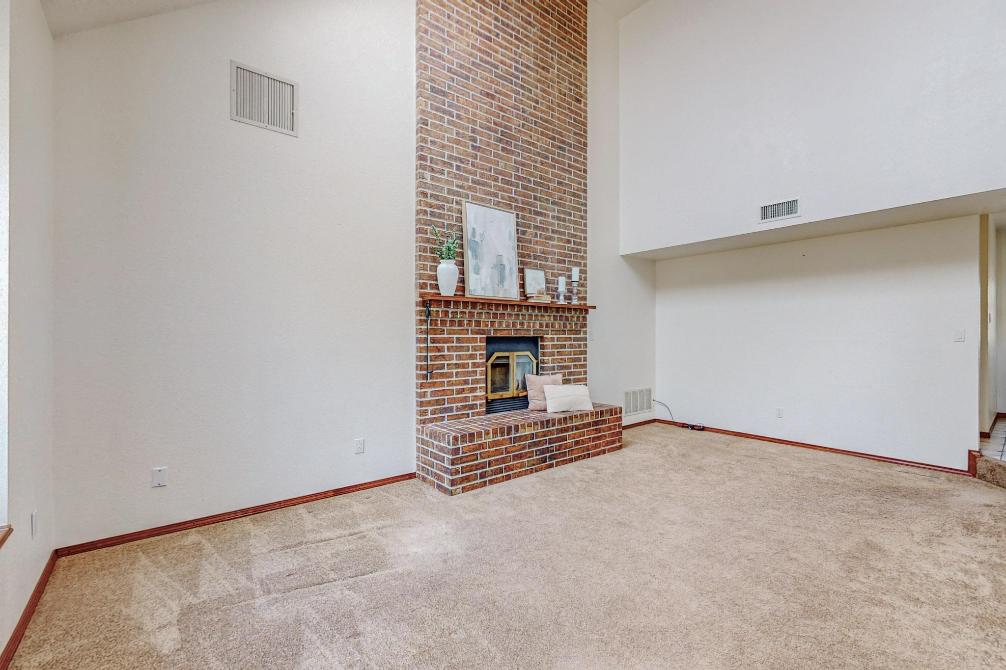 803 CANAL Boulevard SW