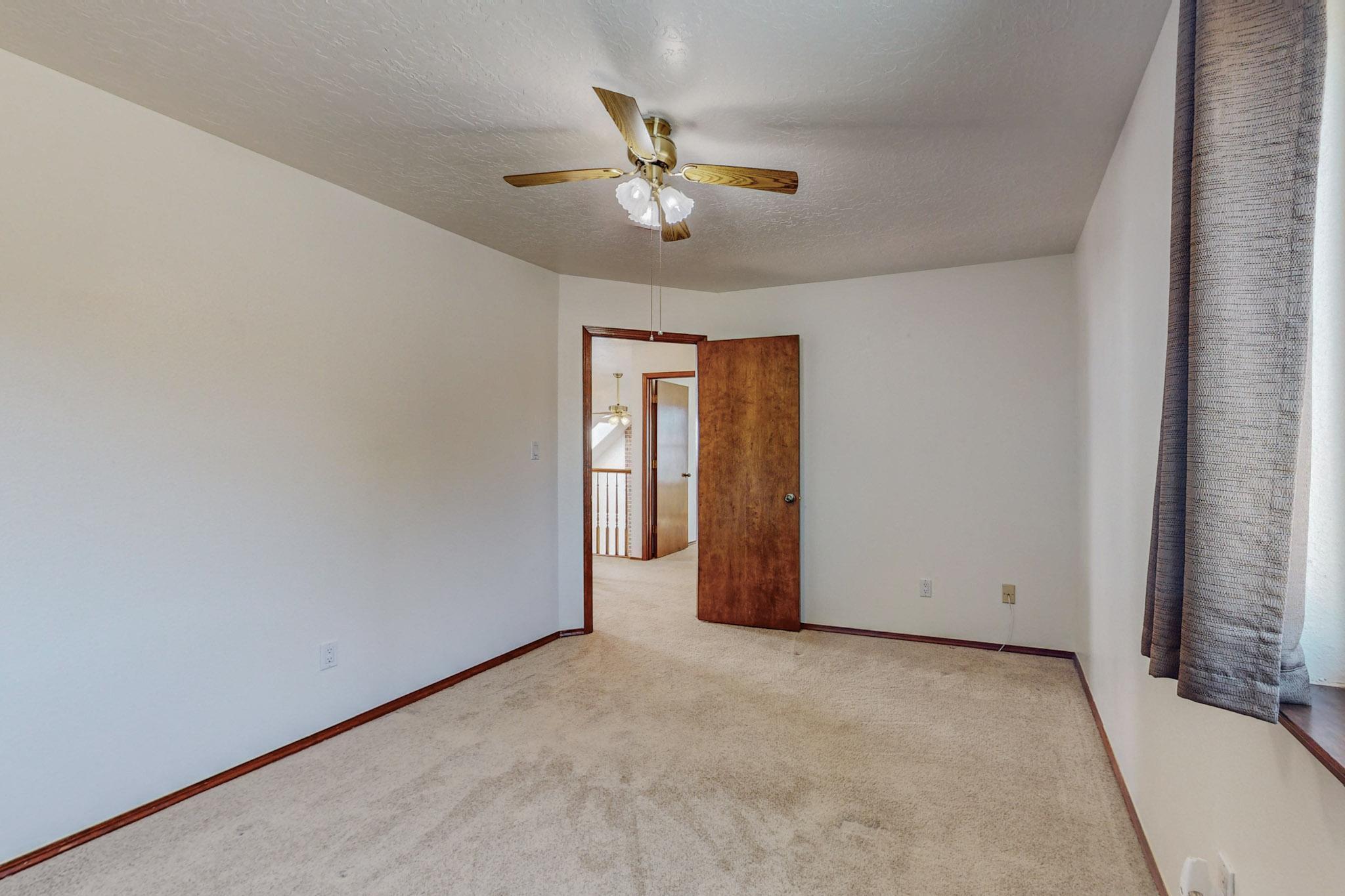 803 CANAL Boulevard SW