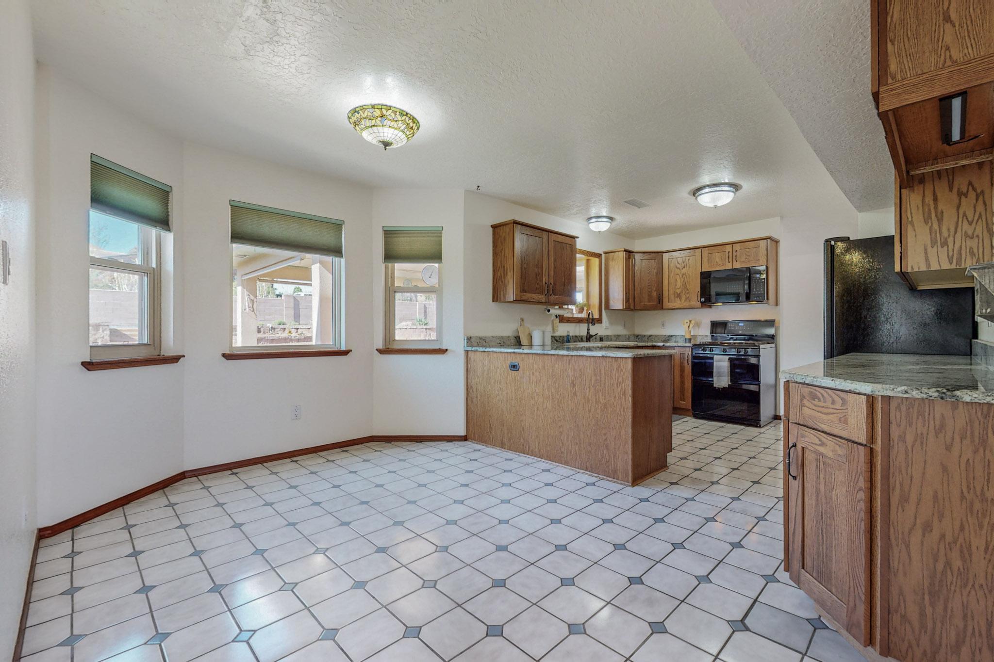 803 CANAL Boulevard SW