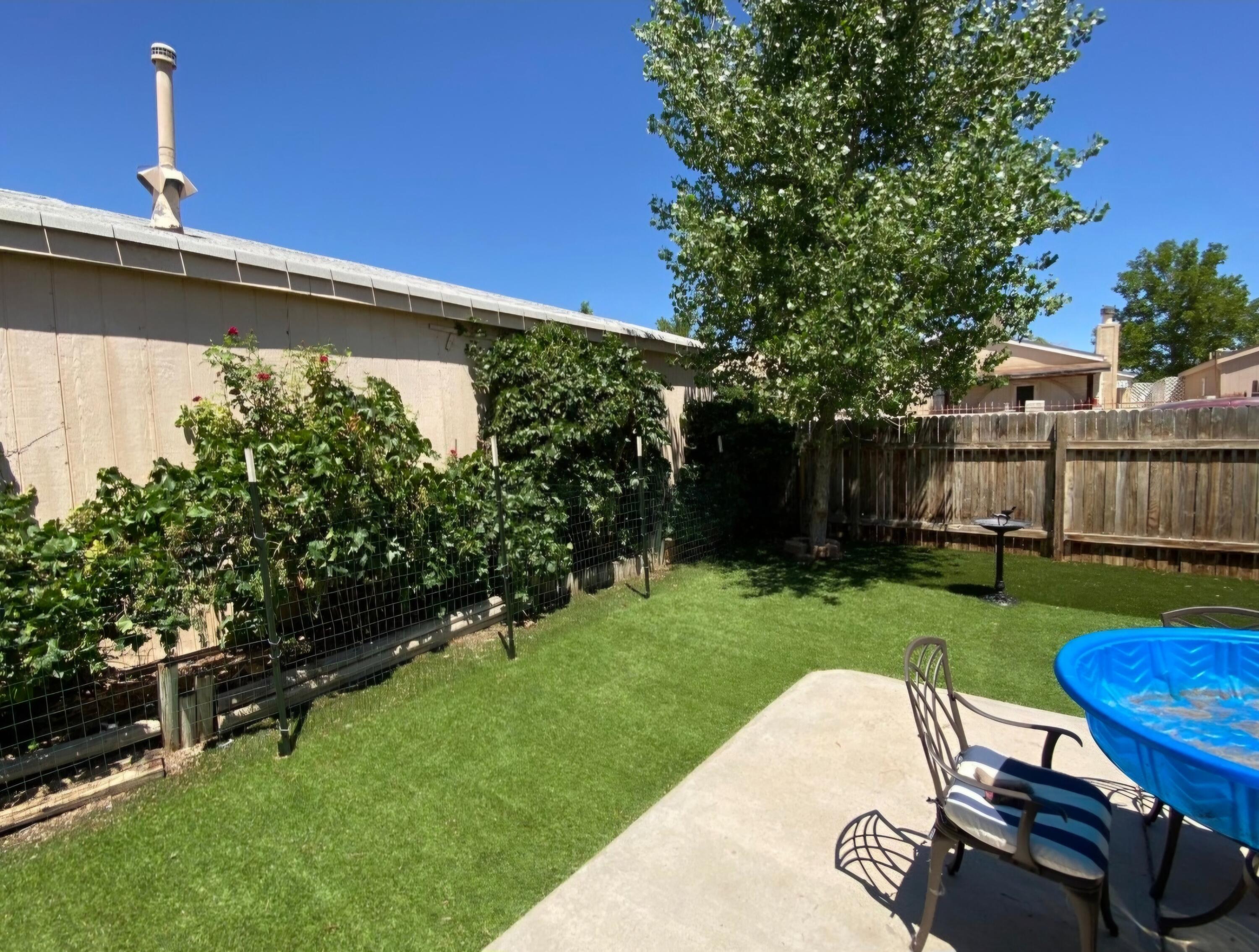 1845 BLACKBERRY Road NE