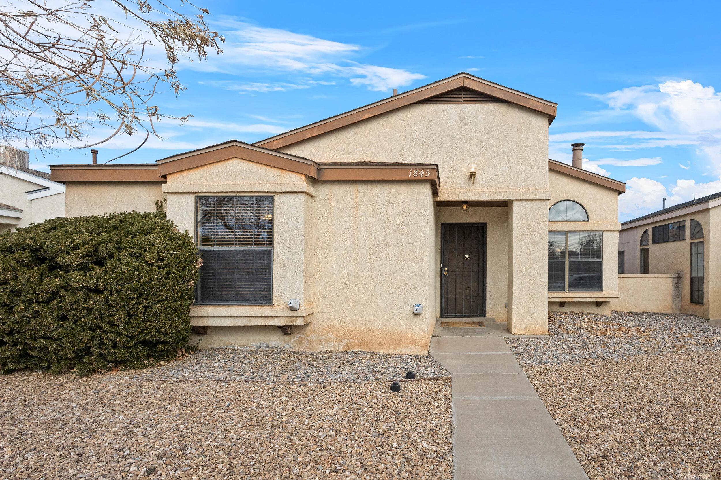 1845 BLACKBERRY Road NE